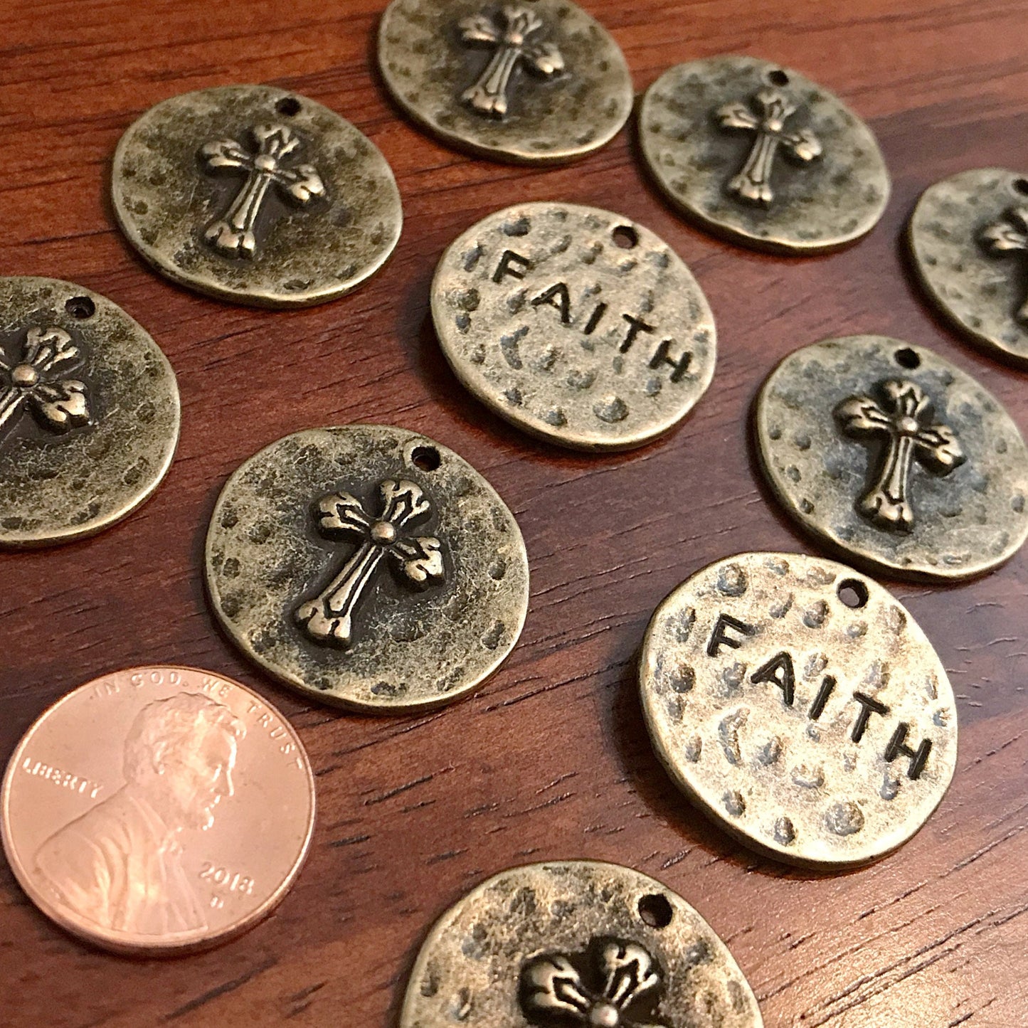 5pcs, Large Faith Charms, Round Faith Charms, Antique Bronze Cross Charms, Round Cross Charms, Hammered Cross Pendants, Disc Cross, Findings