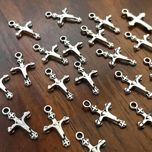 20pcs, Cross Charms, Antique Silver Cross, Cross Pendants, Rosary Cross Charms, Crucifix Charms, Rosary Parts, Tiny Cross Charms, Findings