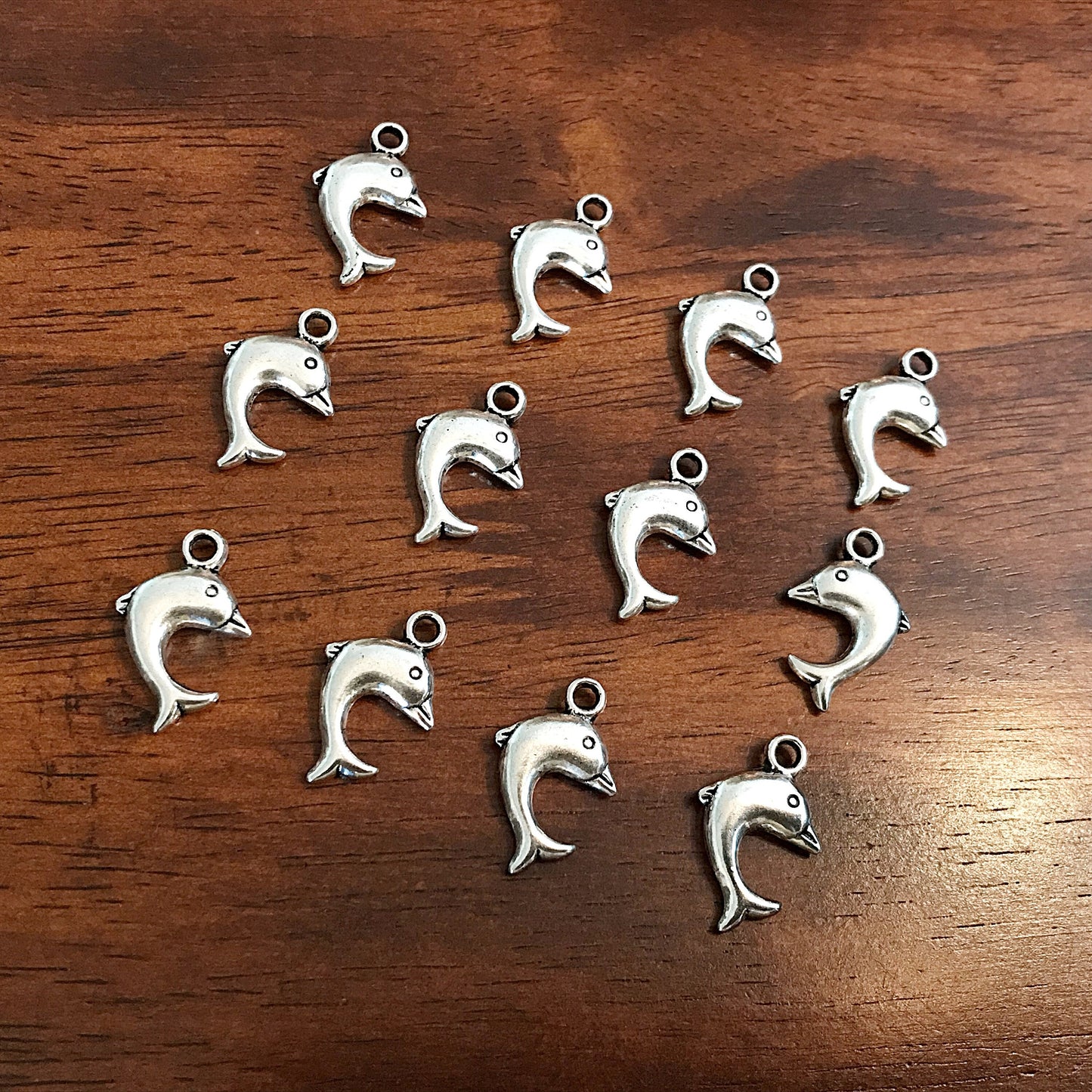 20pcs, Dolphin Charms, Antique Silver Charms, Silver Dolphin Charms, Whale Charms, Fish Charms, 3D Dolphin Charms, Killer Whale, Findings