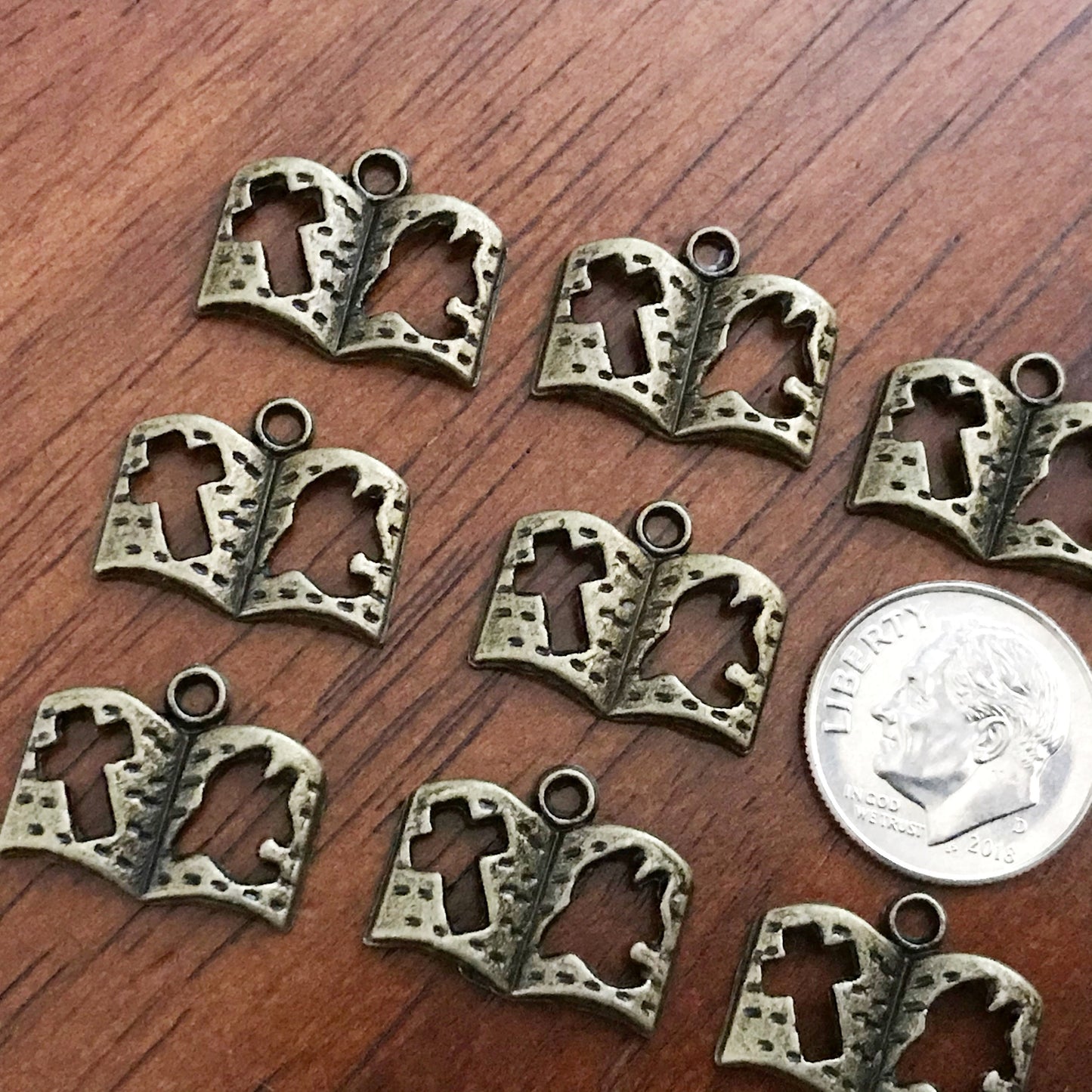 25pcs, Bible Charms, Full Amor of God Charms, Antique Bronze Charms, Bronze Bible Charms, Book Charms, Holy Bible Charms, Findings