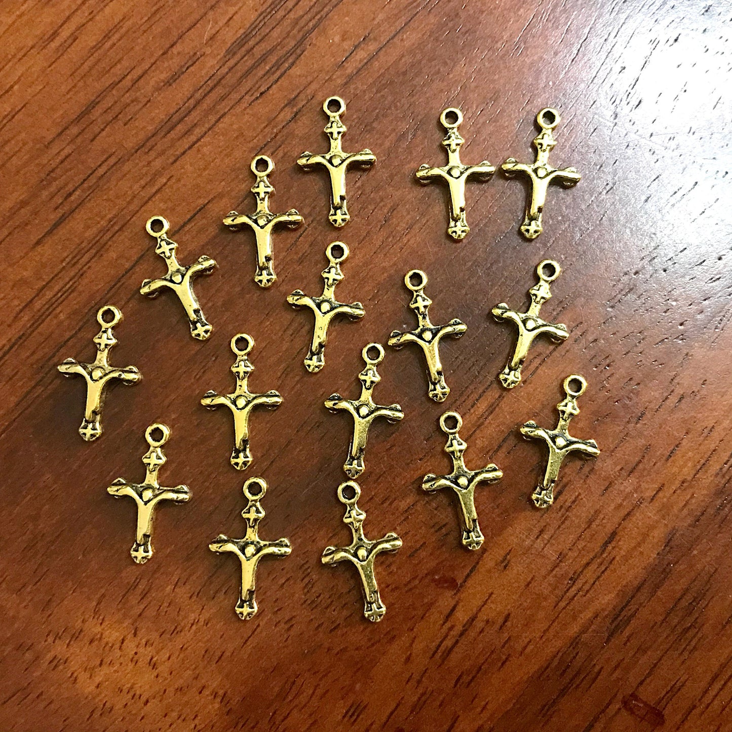 20pcs, Cross Charms, Antique Gold Tone Cross Charm, Thin Cross Charms, Small Gold Cross Charms, Gold Crucifix Cross Charms, Findings