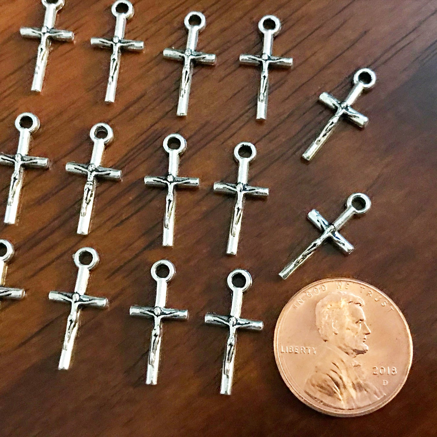 50pcs, Silver Cross Charms, Antique Silver Cross Charm, Thin Cross Charms, Small Silver Cross Charms, Silver Crucifix Charms, Findings