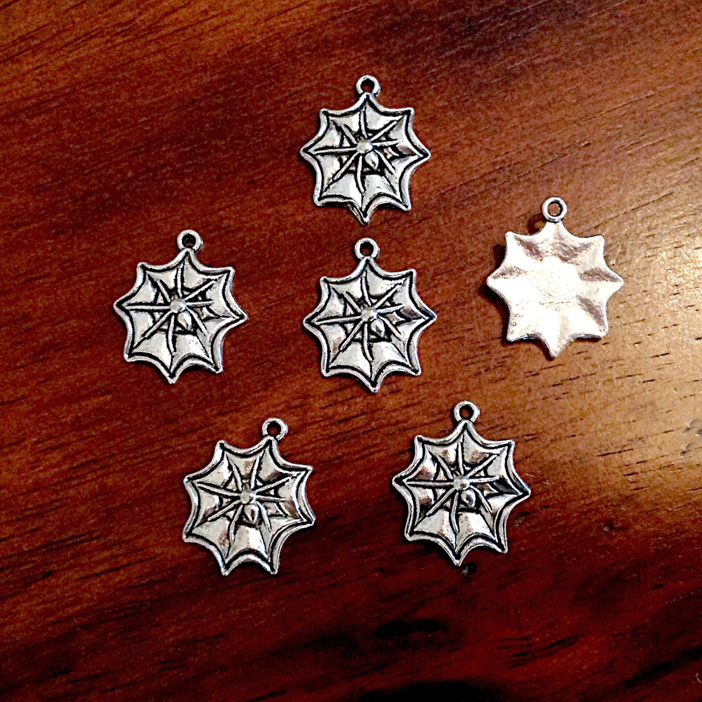 Bulk 20pcs, Spider Web Charms, Antique Silver Charms, Spider Web Pendants, Halloween Charms, Bracelet Charms, Findings, Jewelry Supplies