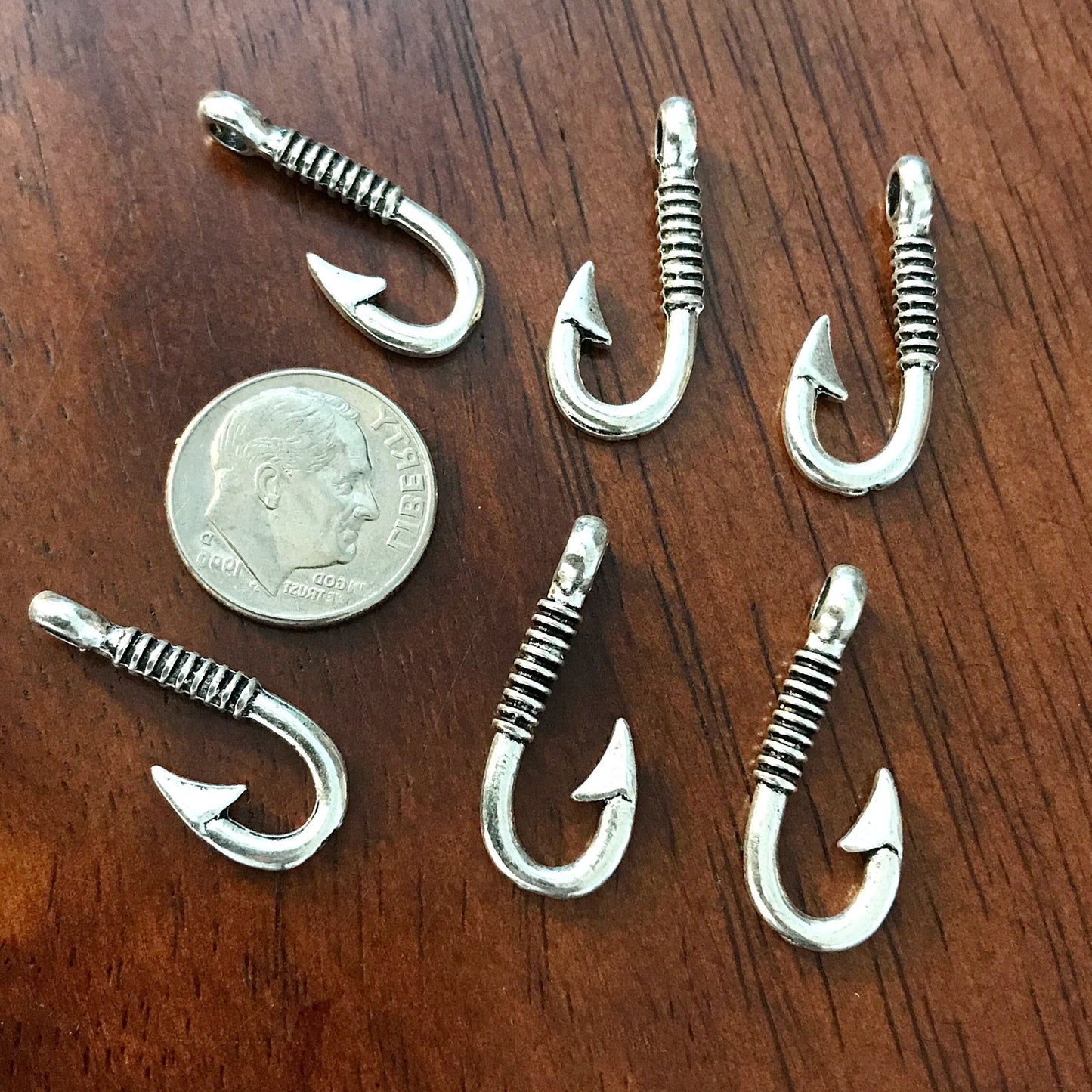 20pcs, Fish Hook Charms, Fishhook Charms, Antique Silver Charms, Fishing Charms, Fishing Hook Pendants, Findings, DIY Jewelry Supplies