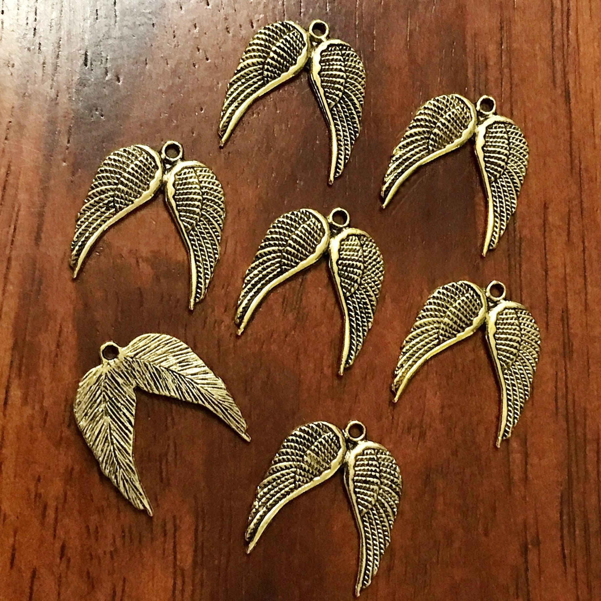 12pcs, Wing Charms, Gold Tone Wings Charms, Antique Gold Wing Charms, Wings Charms, Double Wing Charms, Angel Wings Charms, Findings