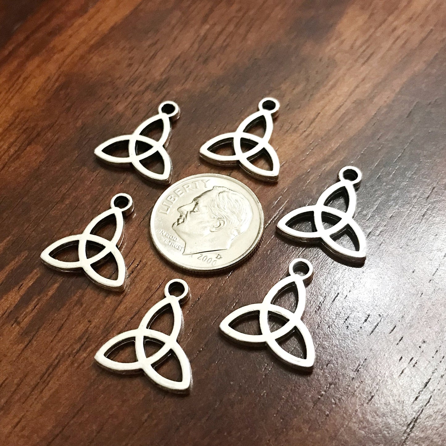 20pcs, Trinity Knot Charms, Celtic Trinity Knot Charms, Triquetra Charms, Celtic Knot Charms, Infinity Charms, Holy Trinity Charms