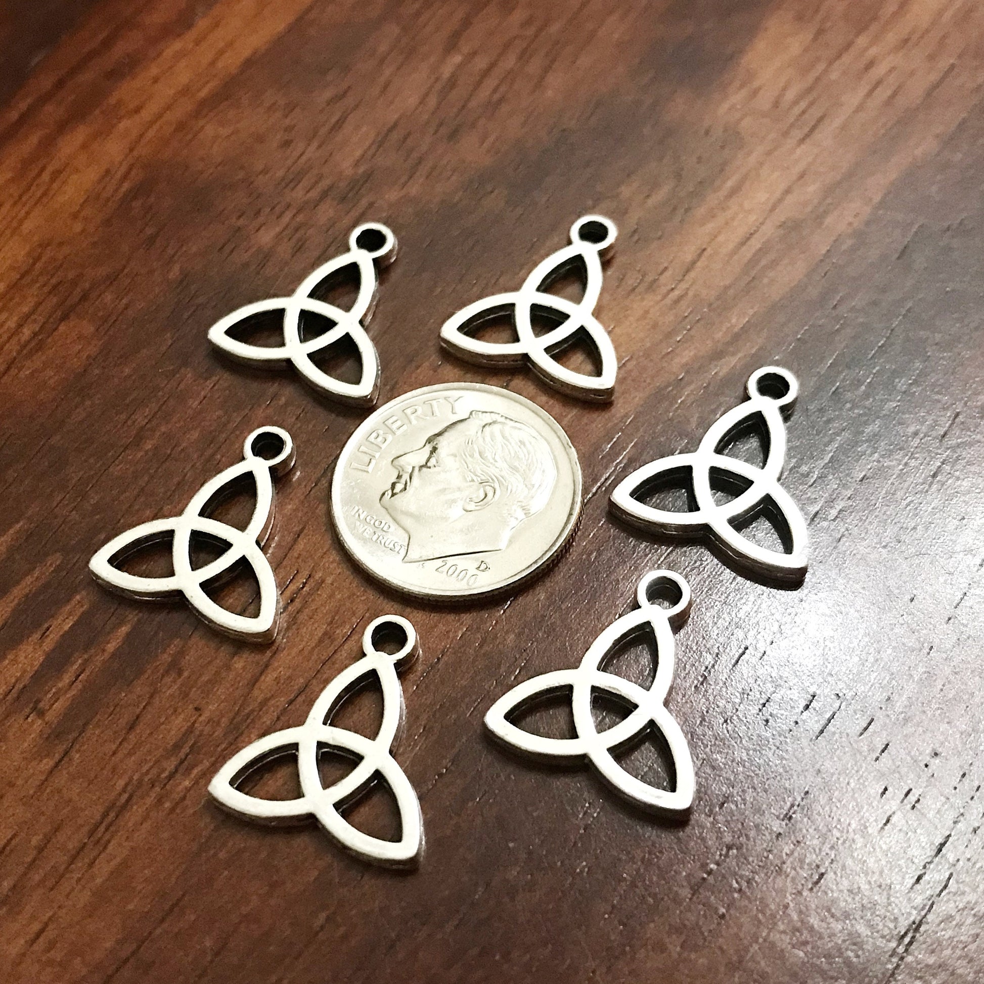 20pcs, Trinity Knot Charms, Celtic Trinity Knot Charms, Triquetra Charms, Celtic Knot Charms, Infinity Charms, Holy Trinity Charms