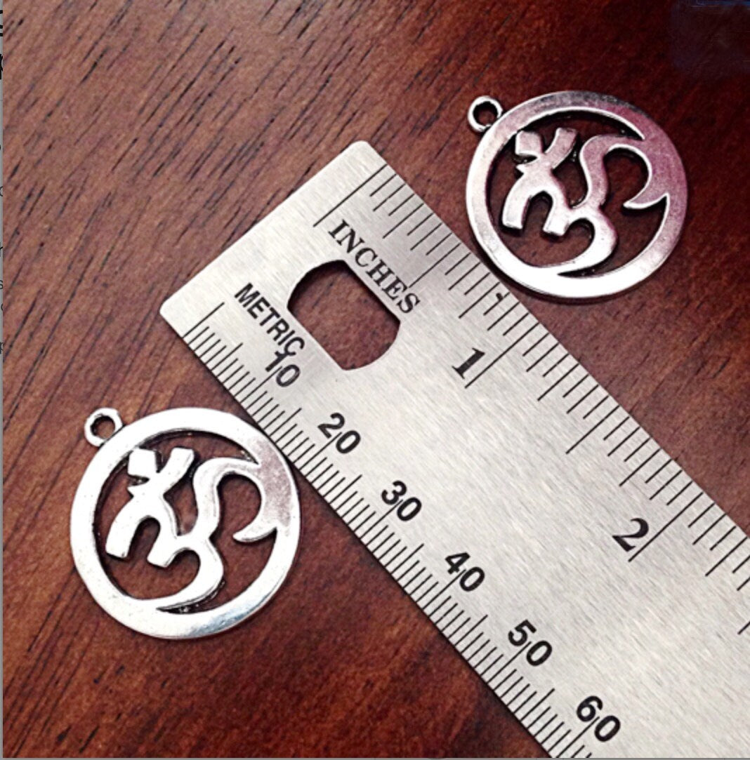 10pcs, OM Charms, Antique Silver Charms, Large OM Charms, Yoga, Namaste Charms, Zen Charms, Buddha, Jewelry and Craft Supplies, Findings