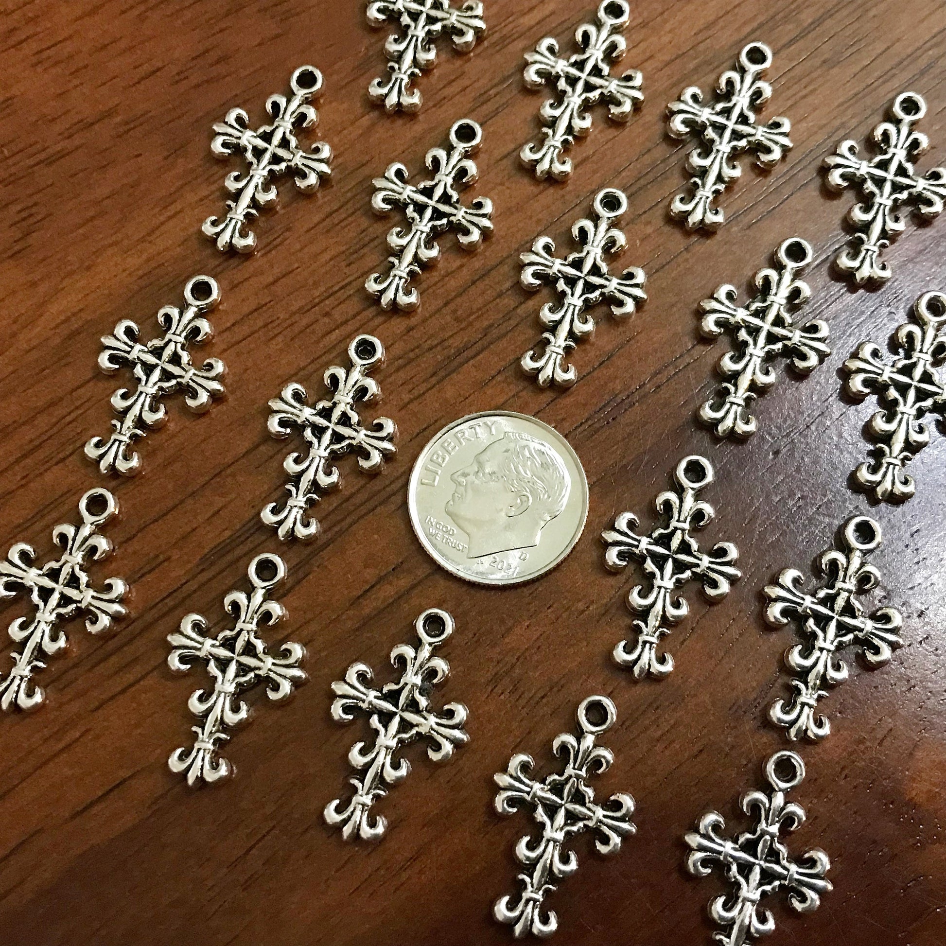 20pcs, Cross Charms, Filigree Cross Charms, Detailed Cross, Antique Silver Charms, Double Sided Cross Charms, Fancy Cross Charms, Findings