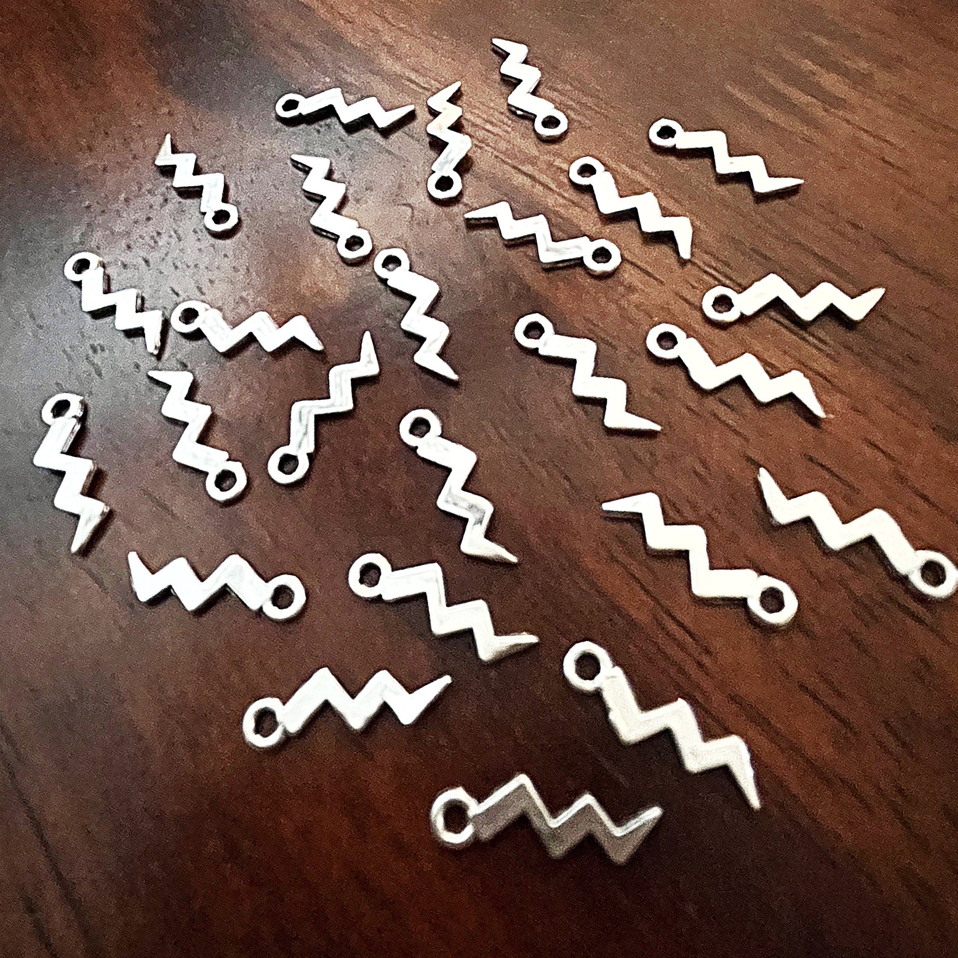 Bulk 50pcs, Lightning Bolt Charms, Antique Silver Lightning Charms, Thunder Bolt Charms, Wizard Charms, 2 Sided Lightning Charms, Findings