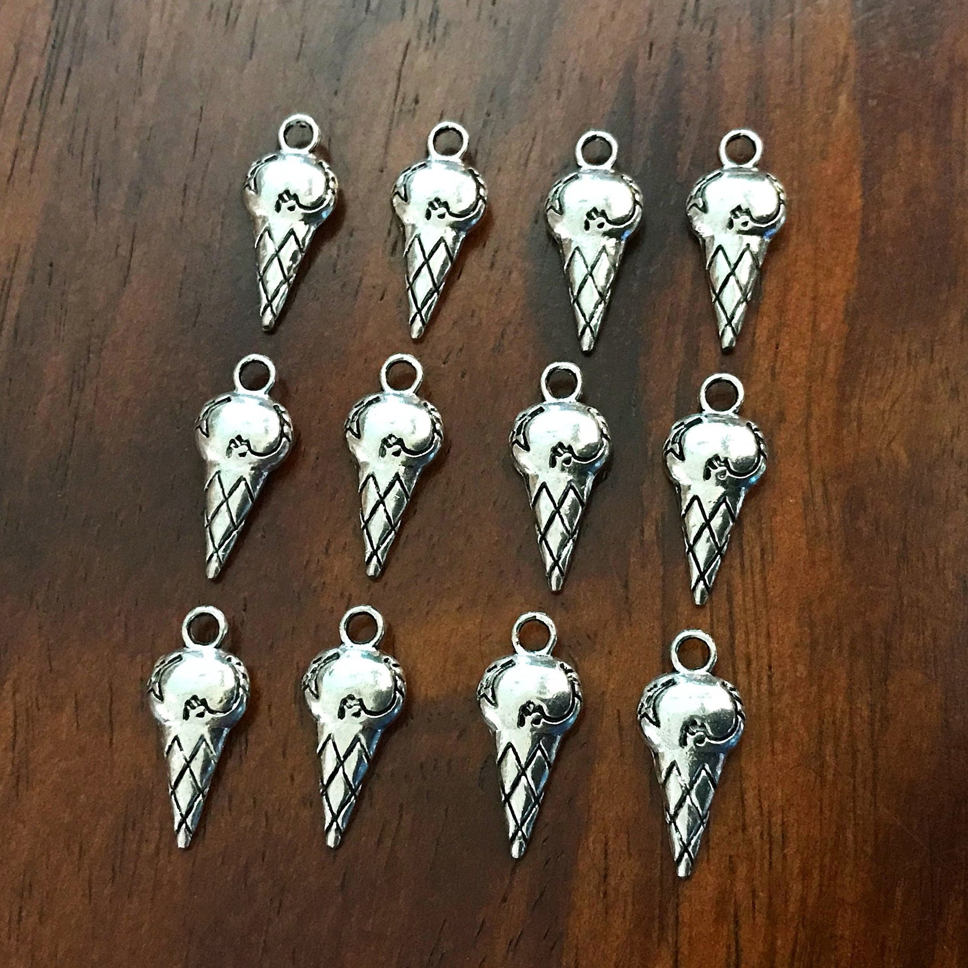 40 Ice Cream Cone Charms, Ice Cream Bar Charms, Ice Cream Charms, Popsicle Charms, Antique Silver Ice Cream Charms, Fudge Popsicle, Findings