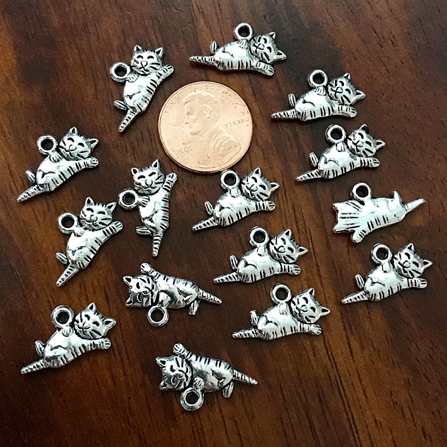 20pcs, Cat Charms, Antique Silver Cat Charms, 3D Cat Charms, Kitten Charms, Feline Charms, Kitty Cat Charms, Silver Cat Charms, Findings