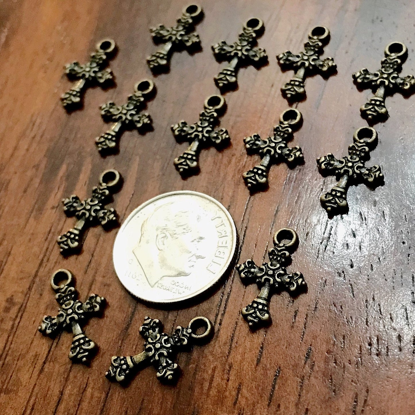 25pcs, Bronze Cross Charms, Bronze Cross Tiny Cross Charms, Fancy Cross Charms, Double Sided Cross Charms, Jewelry Supplies, Findings