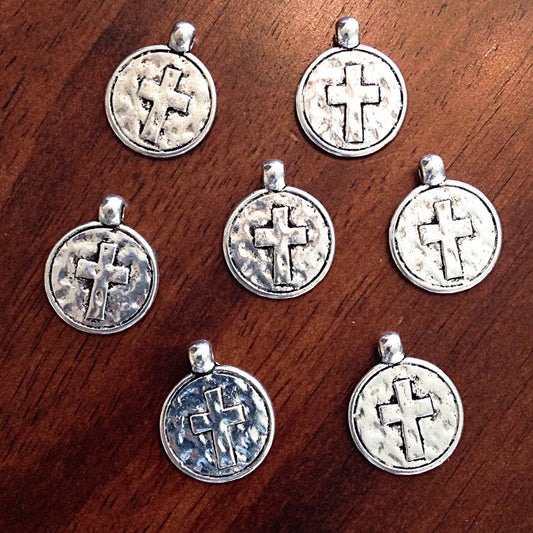 30pcs, Hammered Cross Charms, Antique Silver Cross Charms, Round Cross Charms, Disc Cross Charms, Coin Cross Charms, DIY Jewelry, Findings