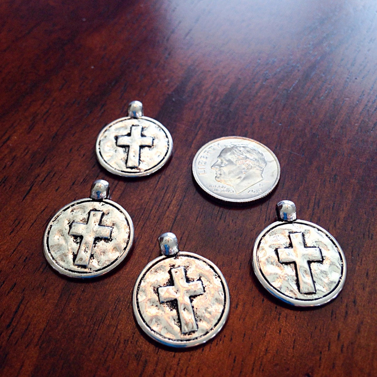 20pcs, Hammered Cross Charms, Antique Silver Cross Charms, Round Cross Charms, Disc Cross Charms, Coin Cross Charms, DIY Jewelry, Findings