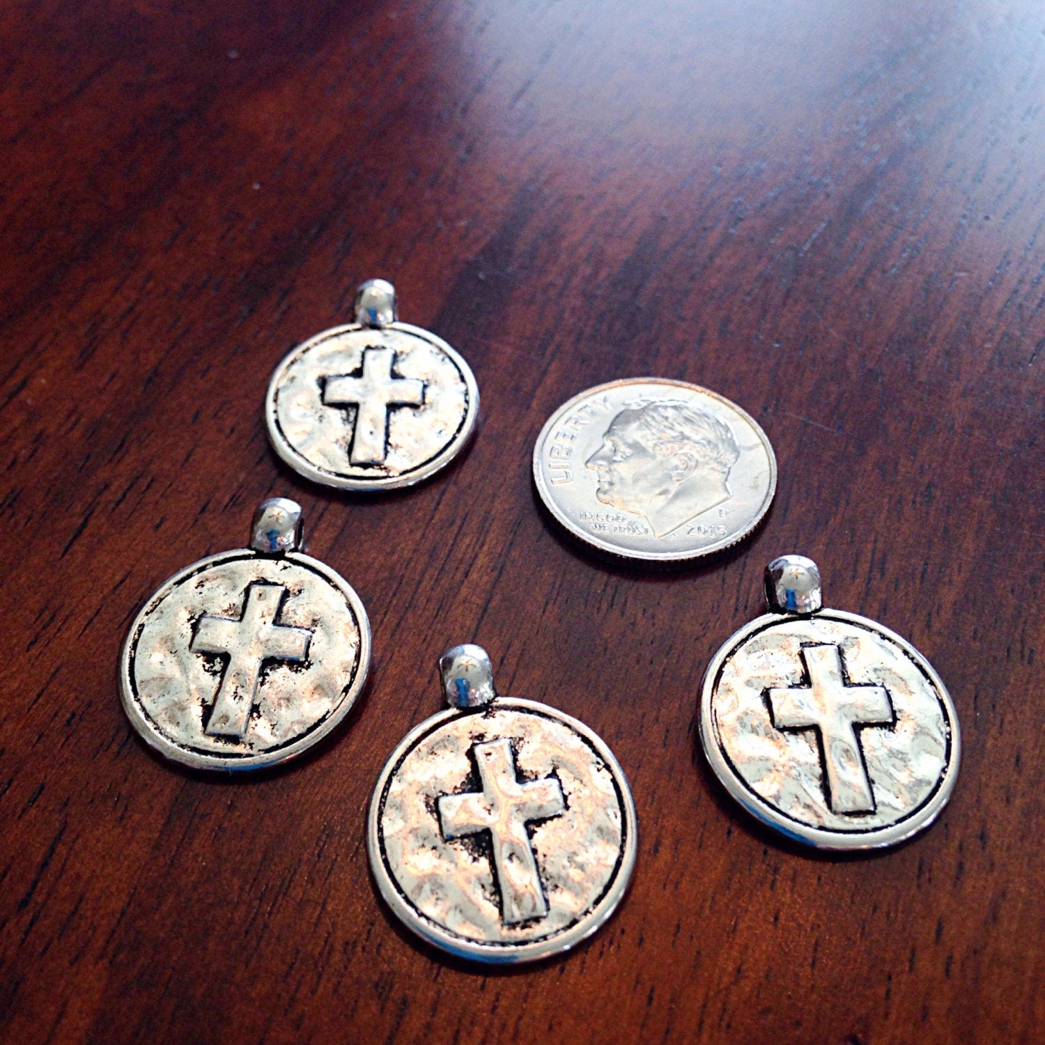 20pcs, Hammered Cross Charms, Antique Silver Cross Charms, Round Cross Charms, Disc Cross Charms, Coin Cross Charms, DIY Jewelry, Findings