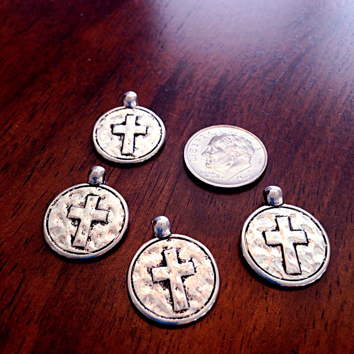 30pcs, Hammered Cross Charms, Antique Silver Cross Charms, Round Cross Charms, Disc Cross Charms, Coin Cross Charms, DIY Jewelry, Findings