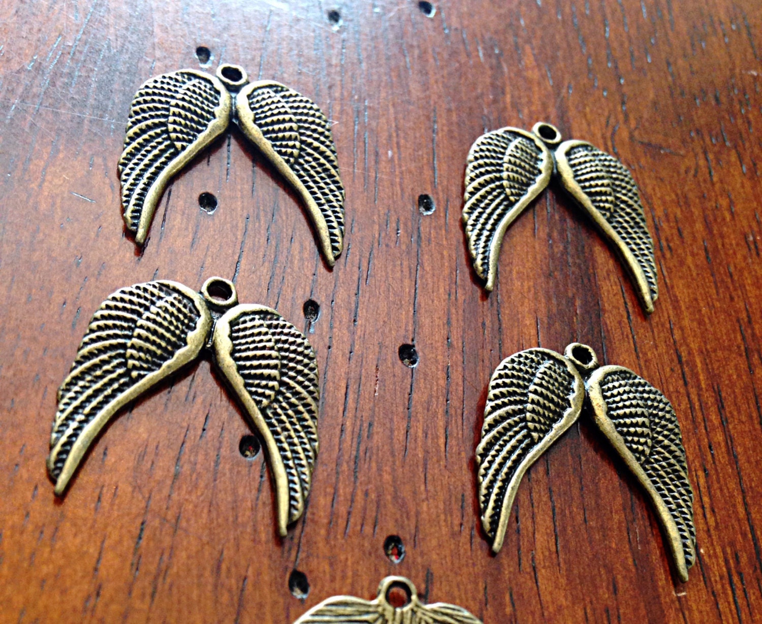 25pcs, Angel Wing Charms, Antique Bronze Charms, Christian Charms, Bronze Angel Wing Charms, Feather Charms, Bronze Wing Pendants, Findings