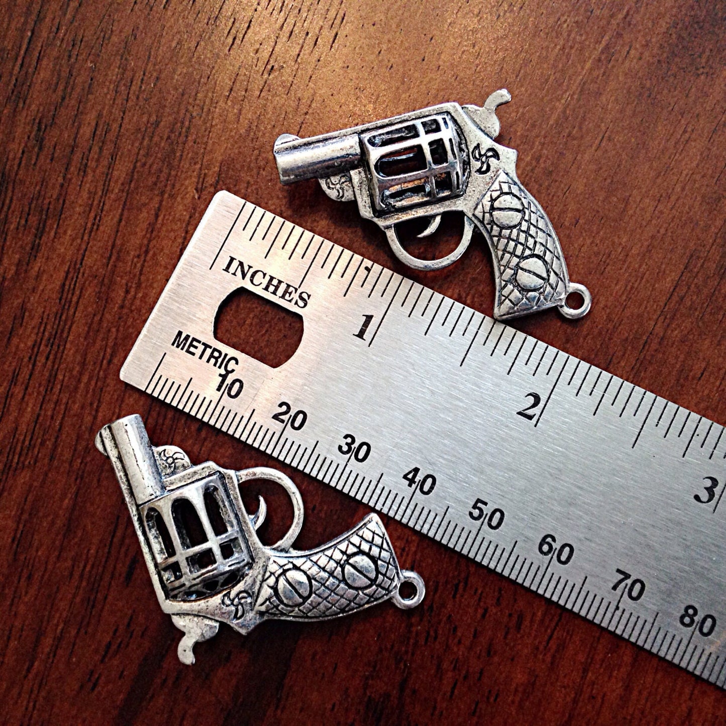 4 Large Gun Charms, Antique Silver Charm, 3D Gun Charms, Pistol Charms, Hand Gun Charm, Fancy Gun Charms, Women’s Hand Gun Charm, Findings