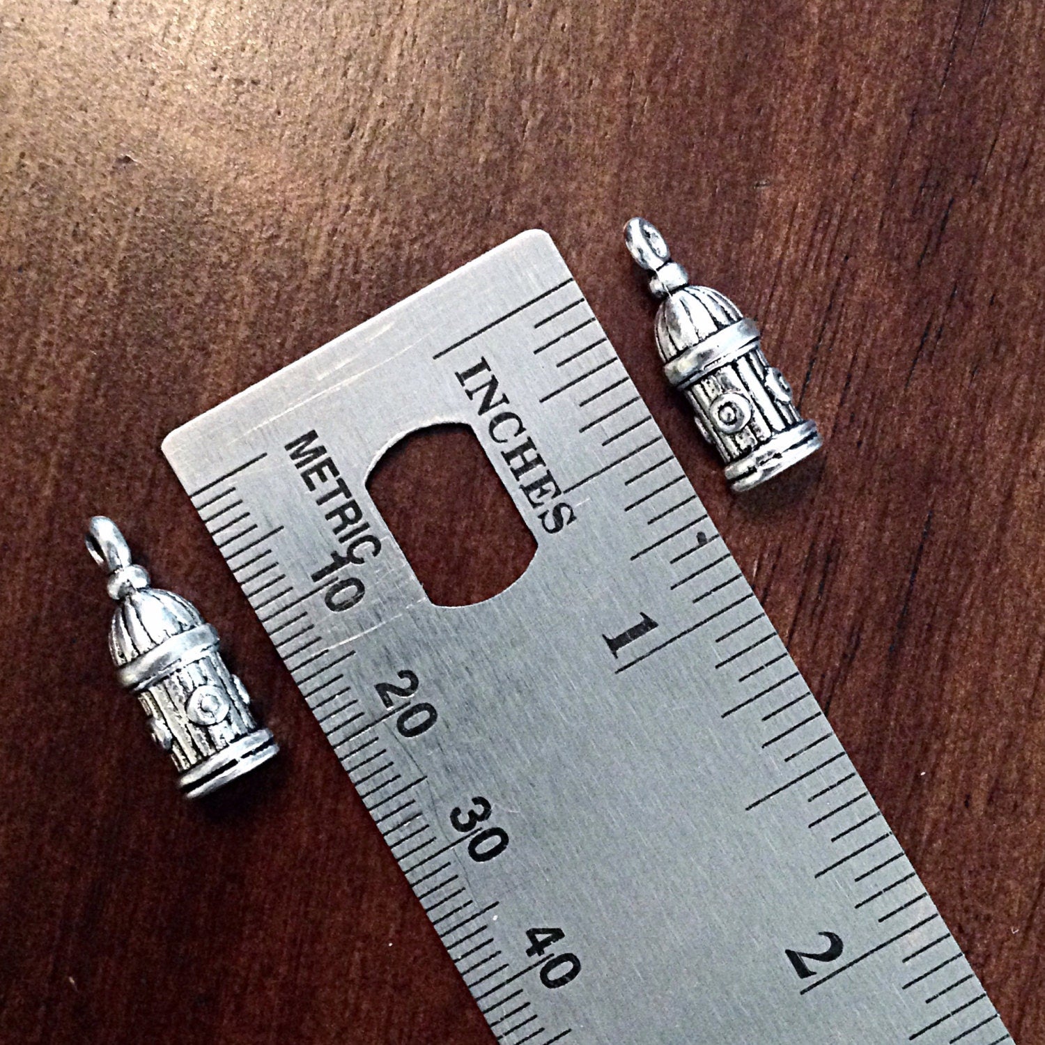 10pcs Fire Hydrant Charms, Antique Silver Charms, 3D Charms, Fireman, Fireman Charms, Firefighter, Fire Department Charms, Findings