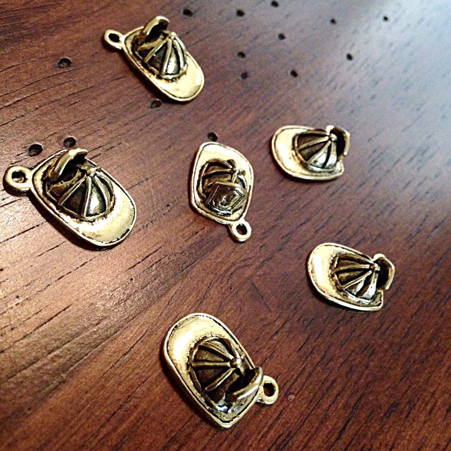 25pcs, Fireman Helmets, Antique Gold Fire Fighter Charms, Gold Tone Helmet Charms, Fire Department Charms, Craft Supplies & Findings