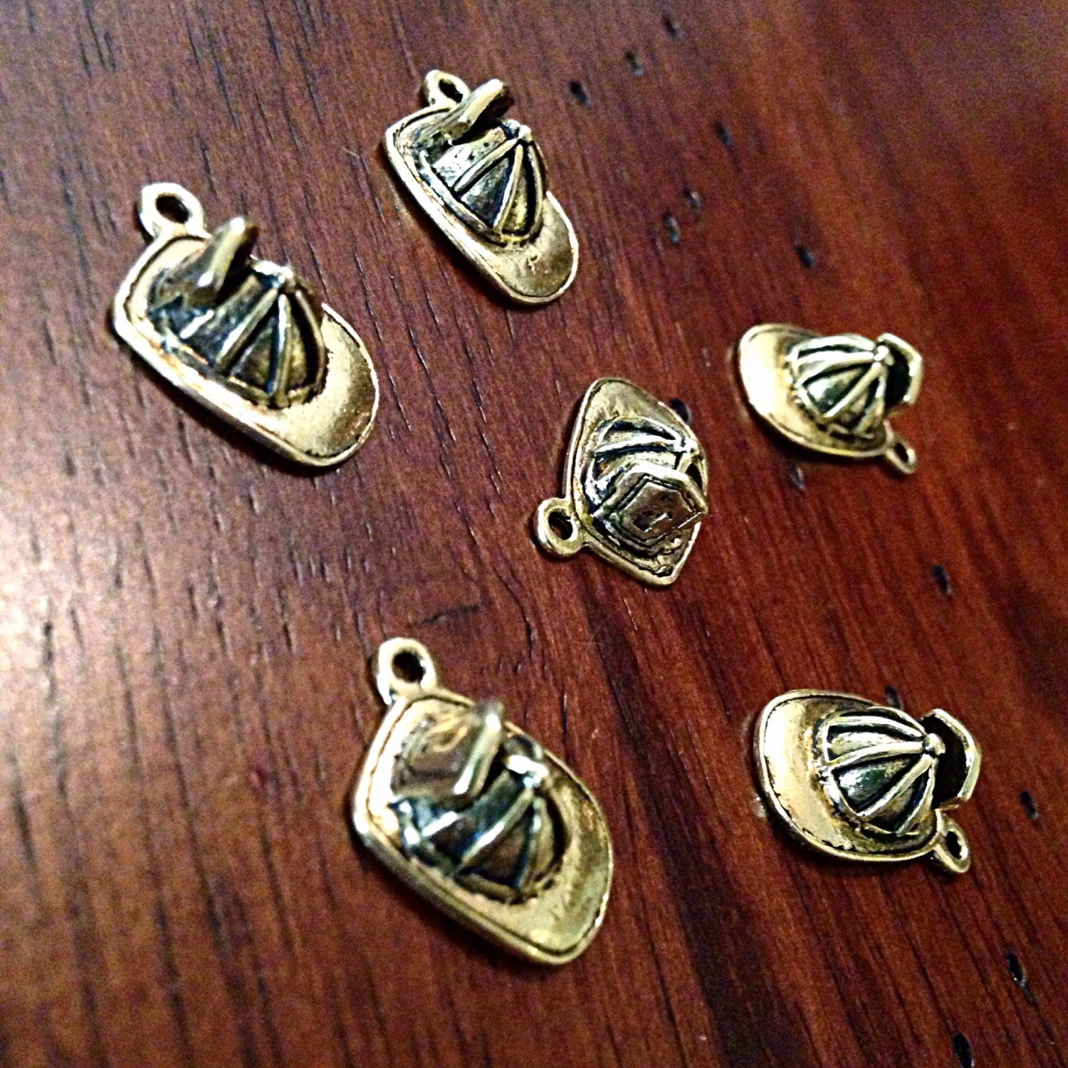 25pcs, Fireman Helmets, Antique Gold Fire Fighter Charms, Gold Tone Helmet Charms, Fire Department Charms, Craft Supplies & Findings