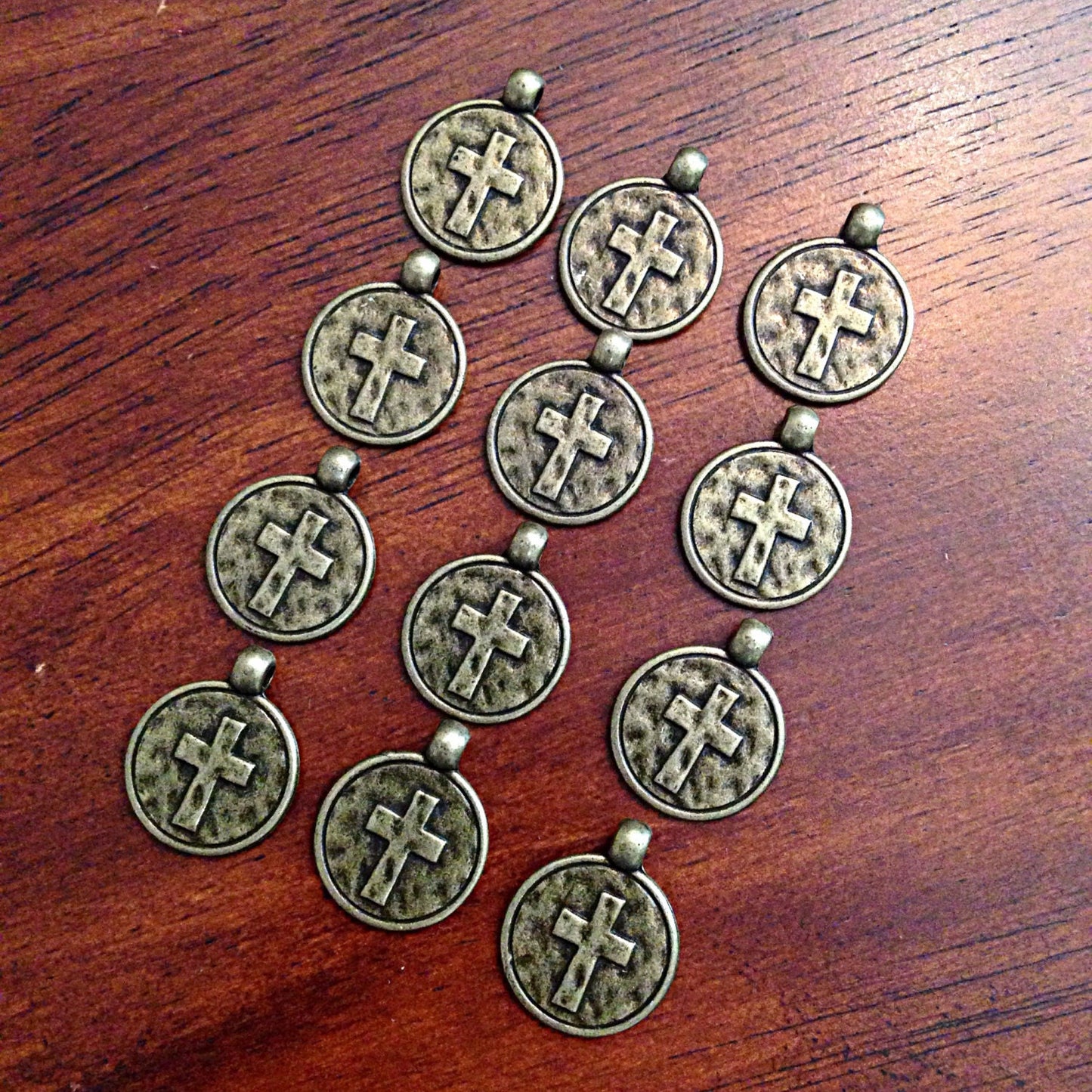 30pcs, Hammered Cross Charms, Antique Bronze Cross Charms, Round Cross Charms, Disc Cross Charms, Coin Cross Charms, DIY Jewelry, Findings
