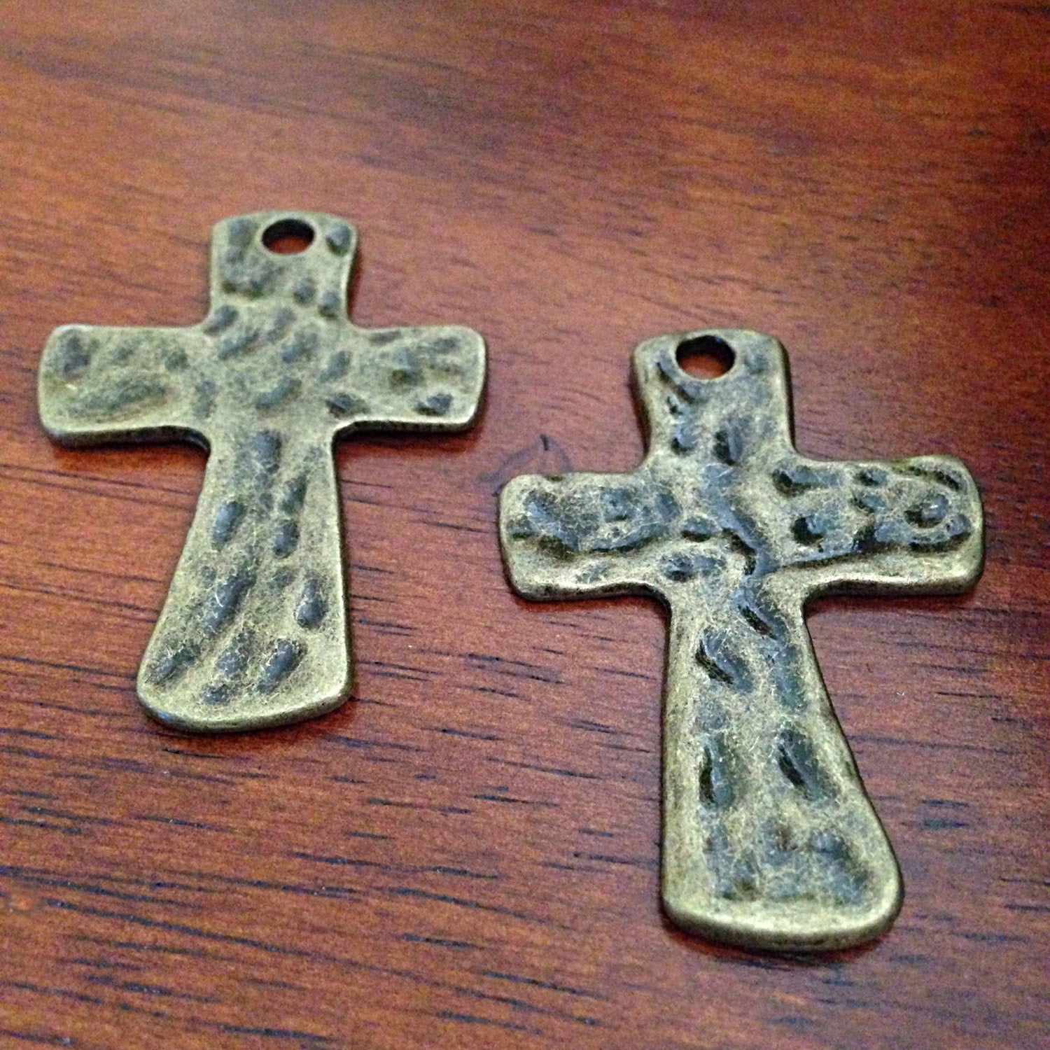 5pcs Large Cross Pendants, Antique Bronze Cross, Hammered Cross Pendants, Bronze Cross Pendants, Crucifix, Double Sided Cross, Findings