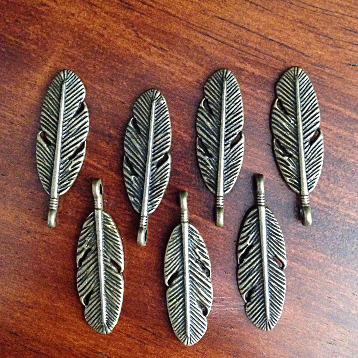 Bulk 15 Bronze Wing Charms, Antique Bronze Wing, Feather Charms, Bronze Feather Charms, Crafts and Jewelry Making Supplies and Findings