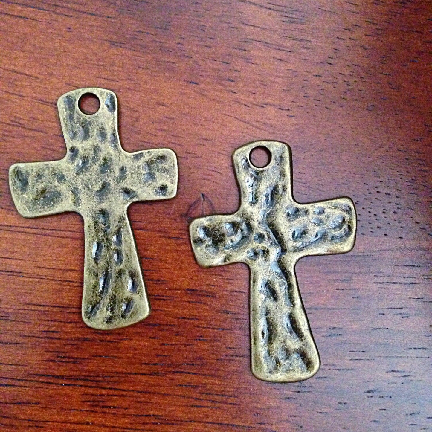 5pcs Large Cross Pendants, Antique Bronze Cross, Hammered Cross Pendants, Bronze Cross Pendants, Crucifix, Double Sided Cross, Findings