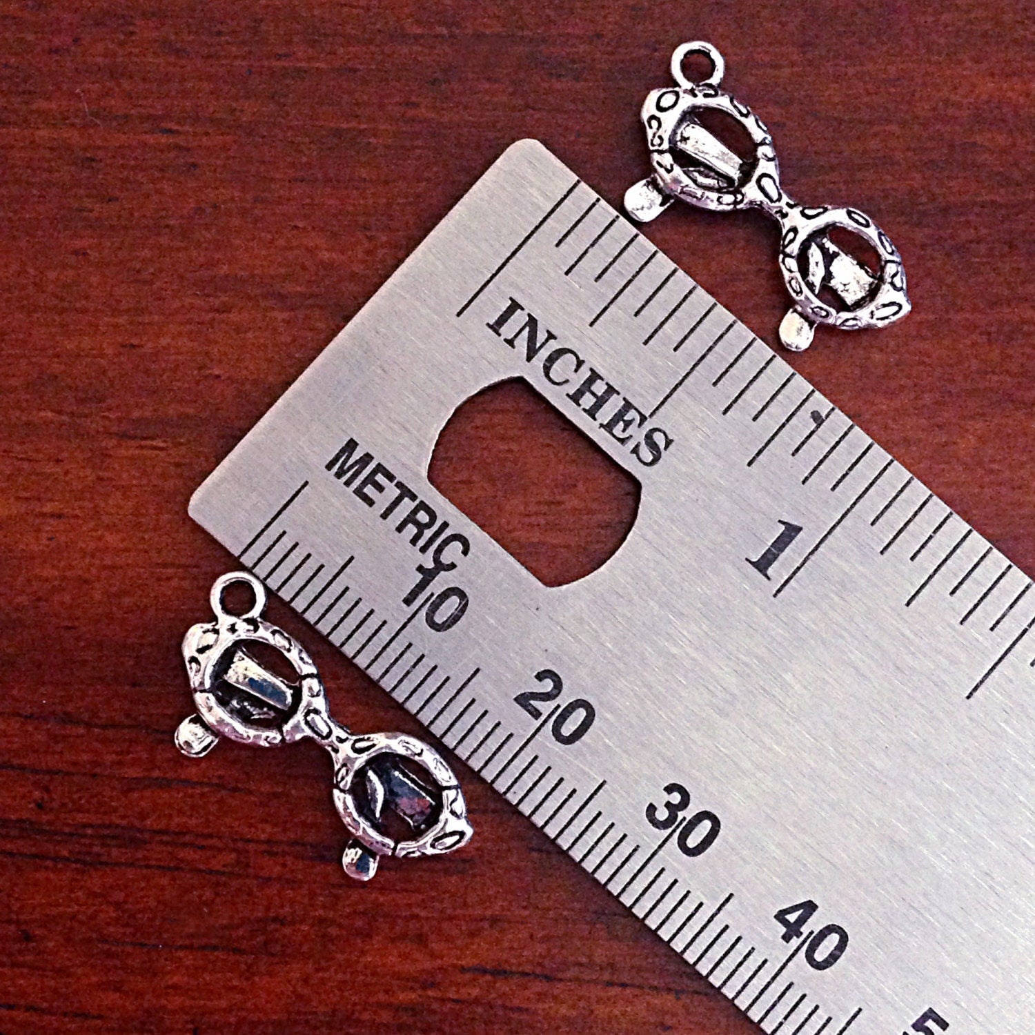 Bulk 20 Sunglasses Charms, Silver Charms, Eye Glasses Charms, Double Sided Charms, 3D Charms, Findings, Craft and Jewelry Supplies