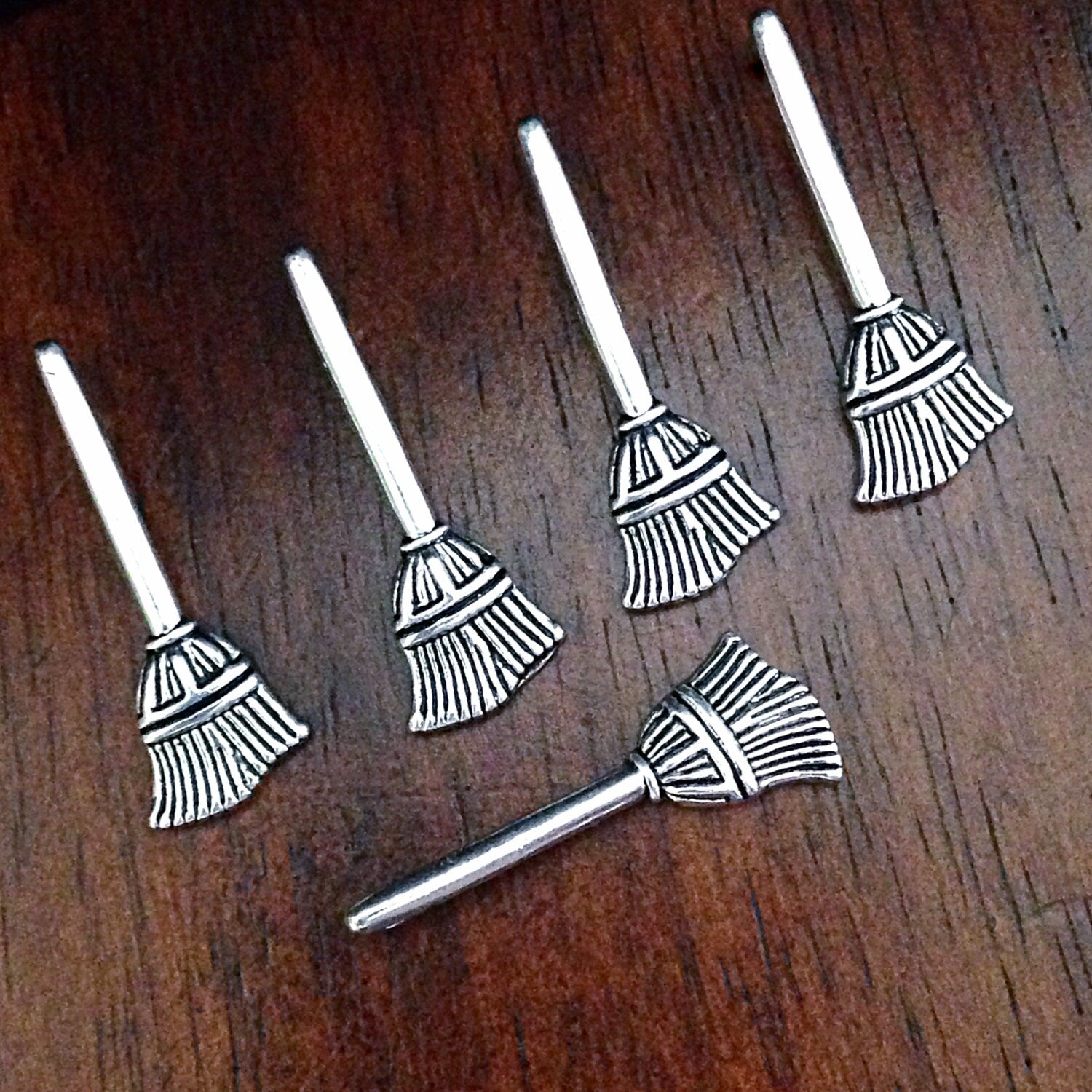 10 Broom Charms, Antique Silver Broom Charms, Halloween Charms, Witch Charms, Straw Broom Charms, Craft and Jewelry Supplies, Findings