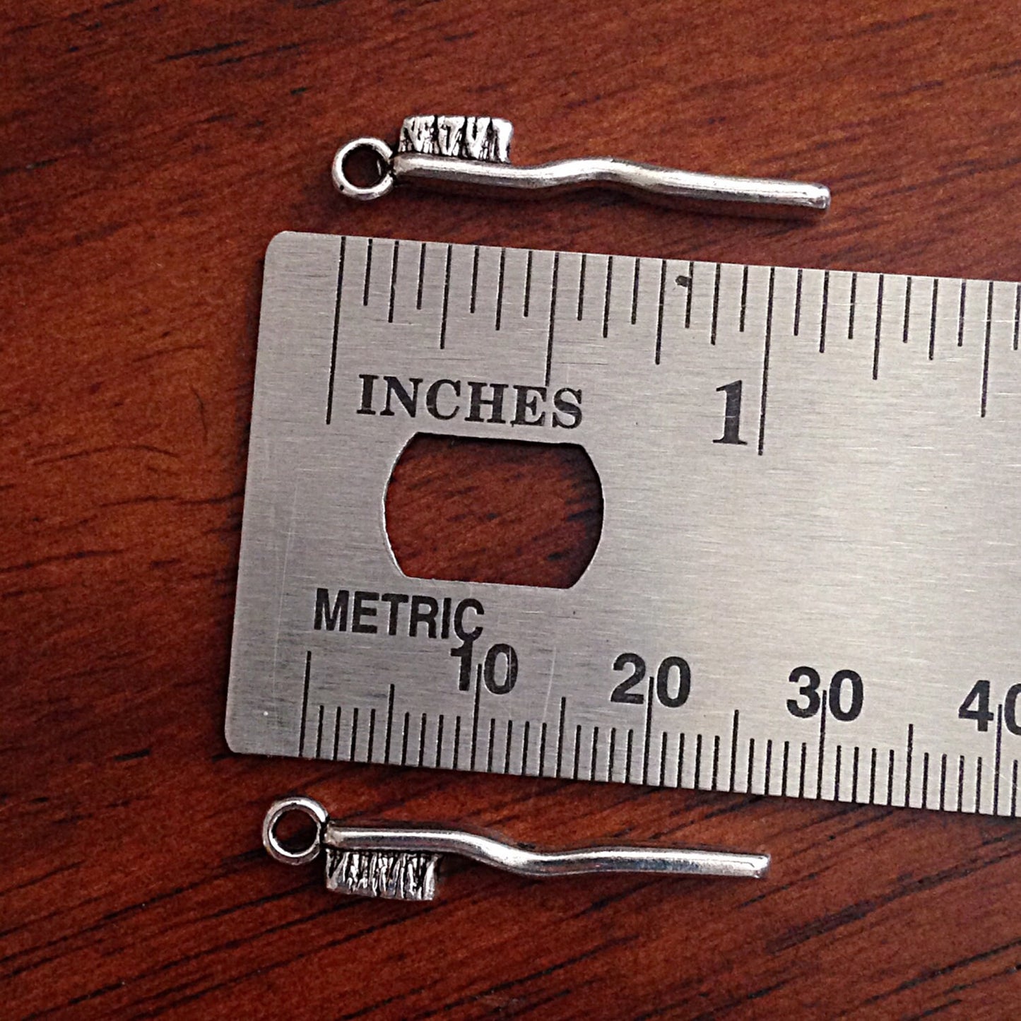 20pcs,Toothbrush Charms, Antique Silver Charms, 3-D Toothbrush Charms, Double Sided Toothbrush Charms, Findings, Jewelry Supplies