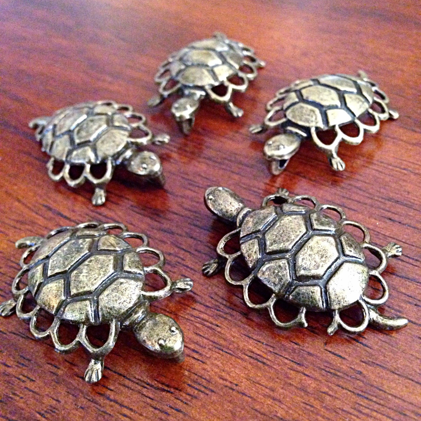 10pcs, Turtle Charms, Antique Bronze Charms, Bronze Turtle Charms, Fish Charms, Retile Pendants, Craft and Jewelry Supplies, Findings