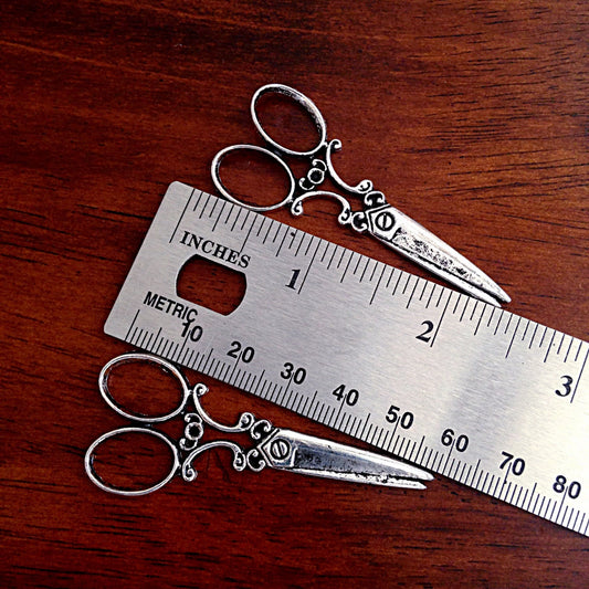5 Scissors Charms, Antique Silver Charms, Silver Scissors Pendants, Sewings Charms, Scissor Charms, Findings, Jewelry and Craft Supplies