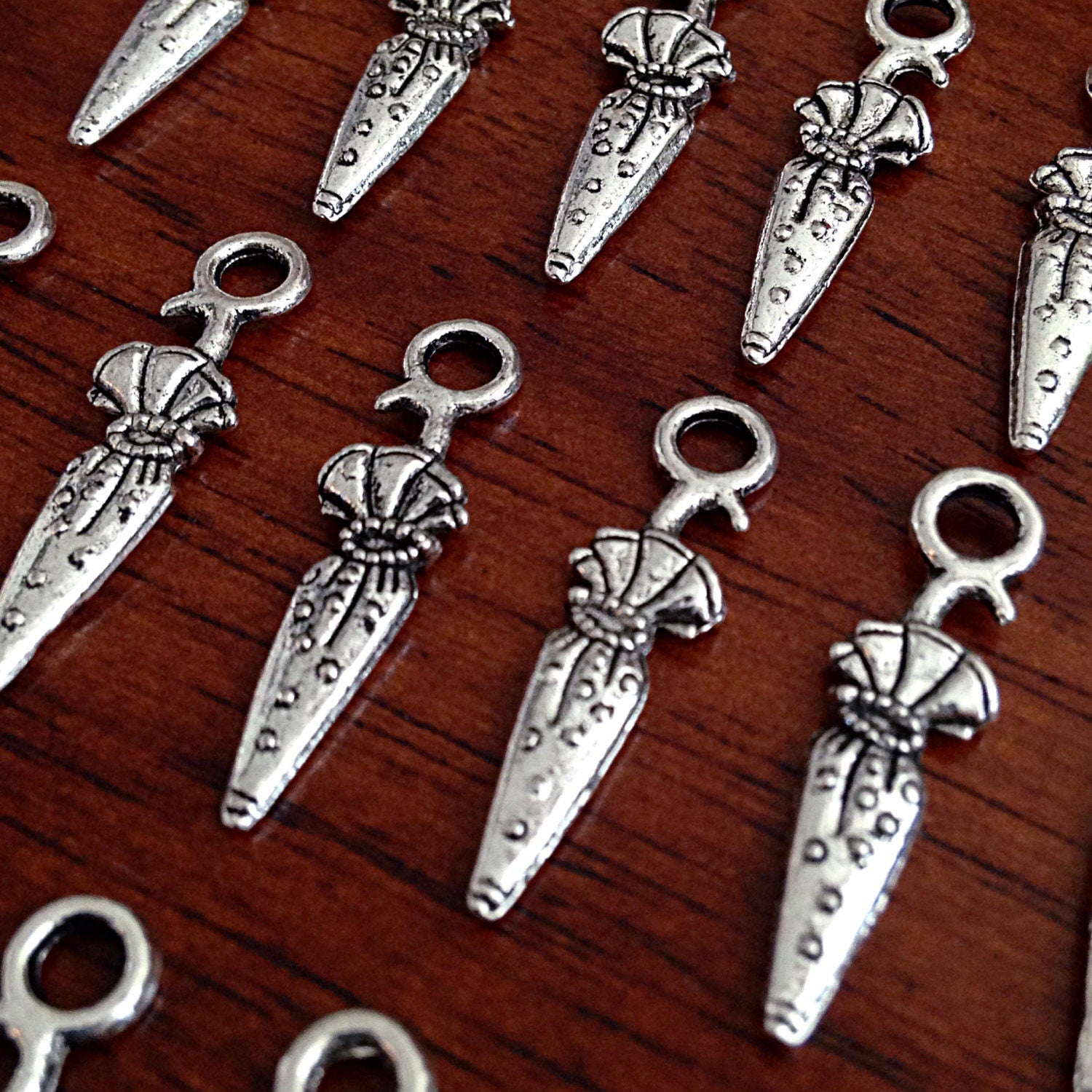Bulk 25 Umbrella Charms, Antique Silver Umbrella Charms, 3D Charms, Bow Charms, Parasol Charms, Jewelry and Craft Supplies, Findings