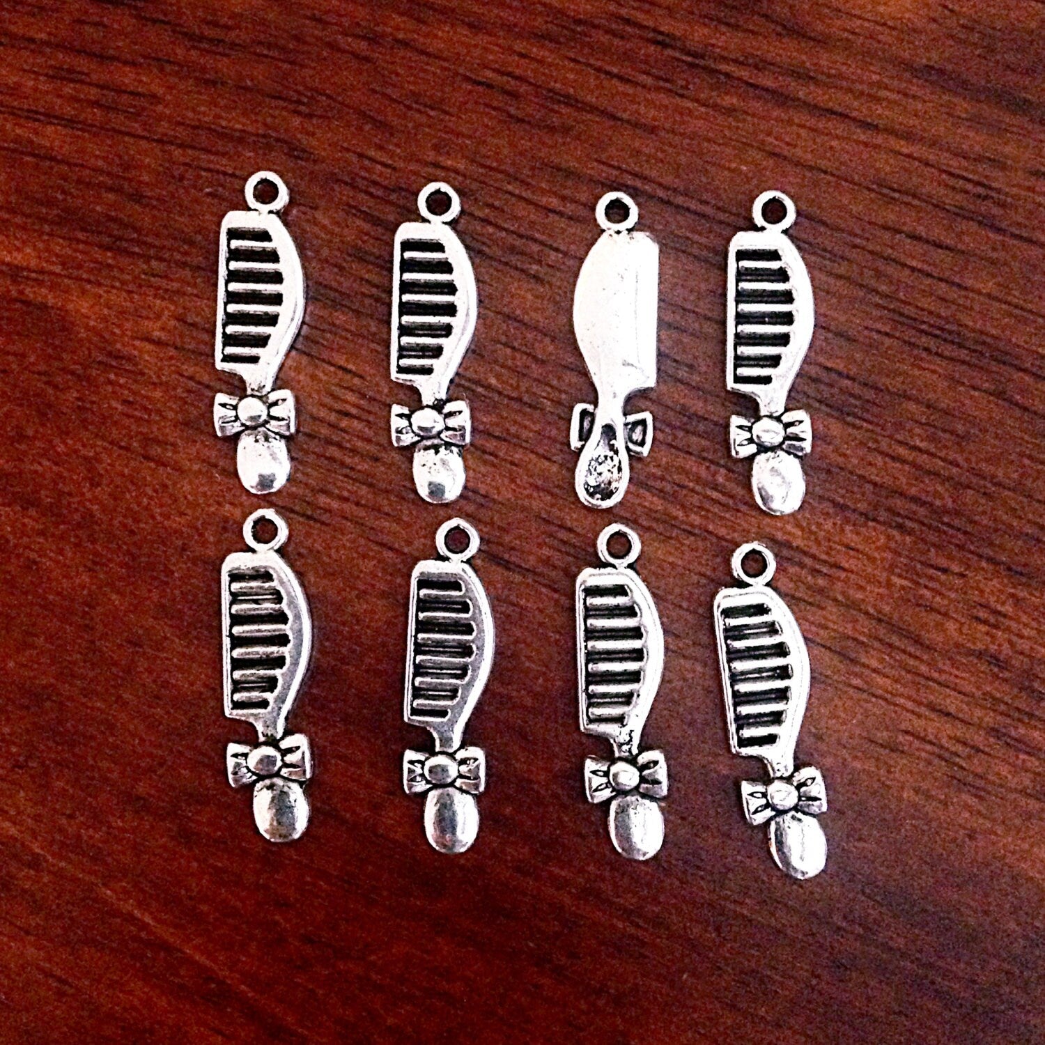 25pcs, Hair Comb Charms, Antique Silver Charms, Brush Charms, Silver Comb Charms, Hair Brush Charms, Findings, Crafts and Jewelry Supplies