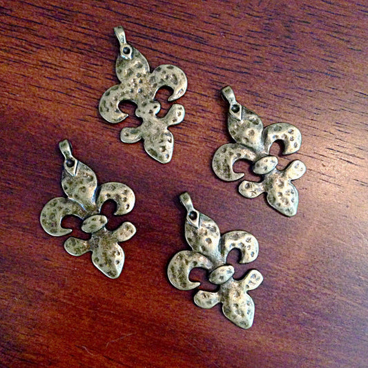 Bulk 8 Fleur De Lis Charms, Antique Bronze Charms, Double Sided Charms, Mardi Gras Charms, Findings, Crafting and Jewelry Supplies