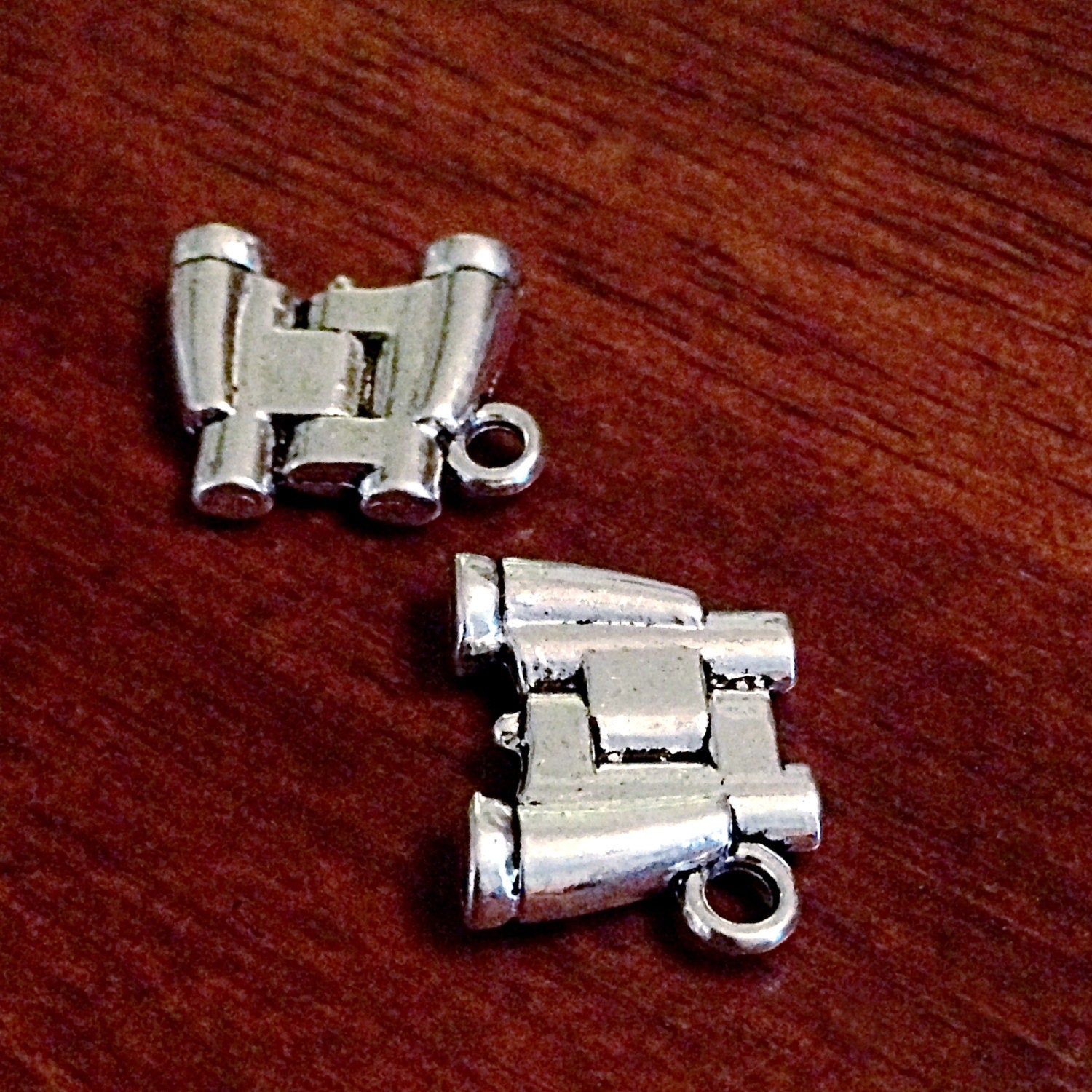 Bulk 20 Binocular Charms, Antique Silver Charms, Bicnoculars Charms, 3D Binoculars Charms, Looking Galss,Jewelry and Craft Supplies,Findings