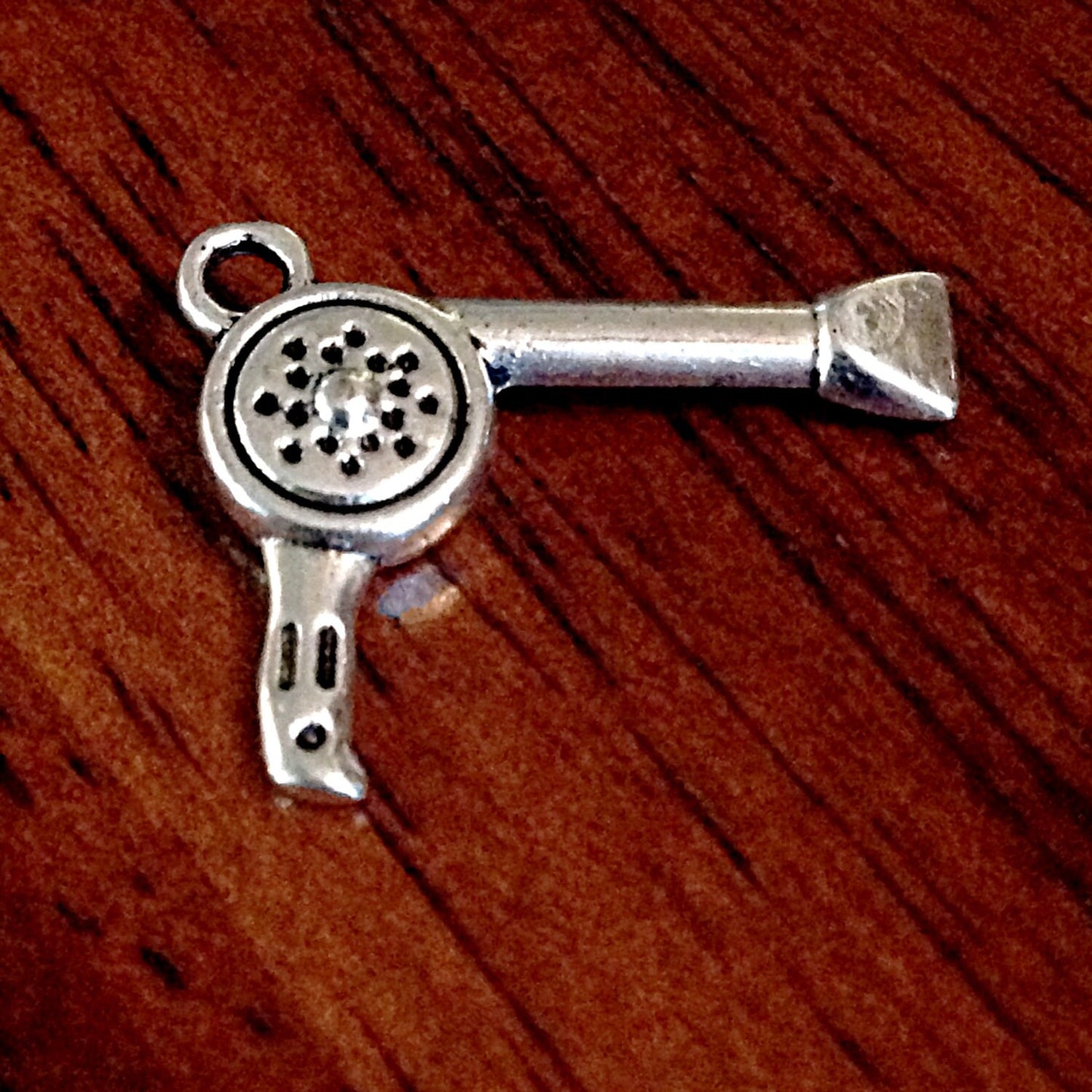 10 Hair Dryer Charms, Antique Silver Charms, Hair Dryer, Blow Dryer Charms, Hair Dresser Charms, Findings, Jewelry and Craft Supplies
