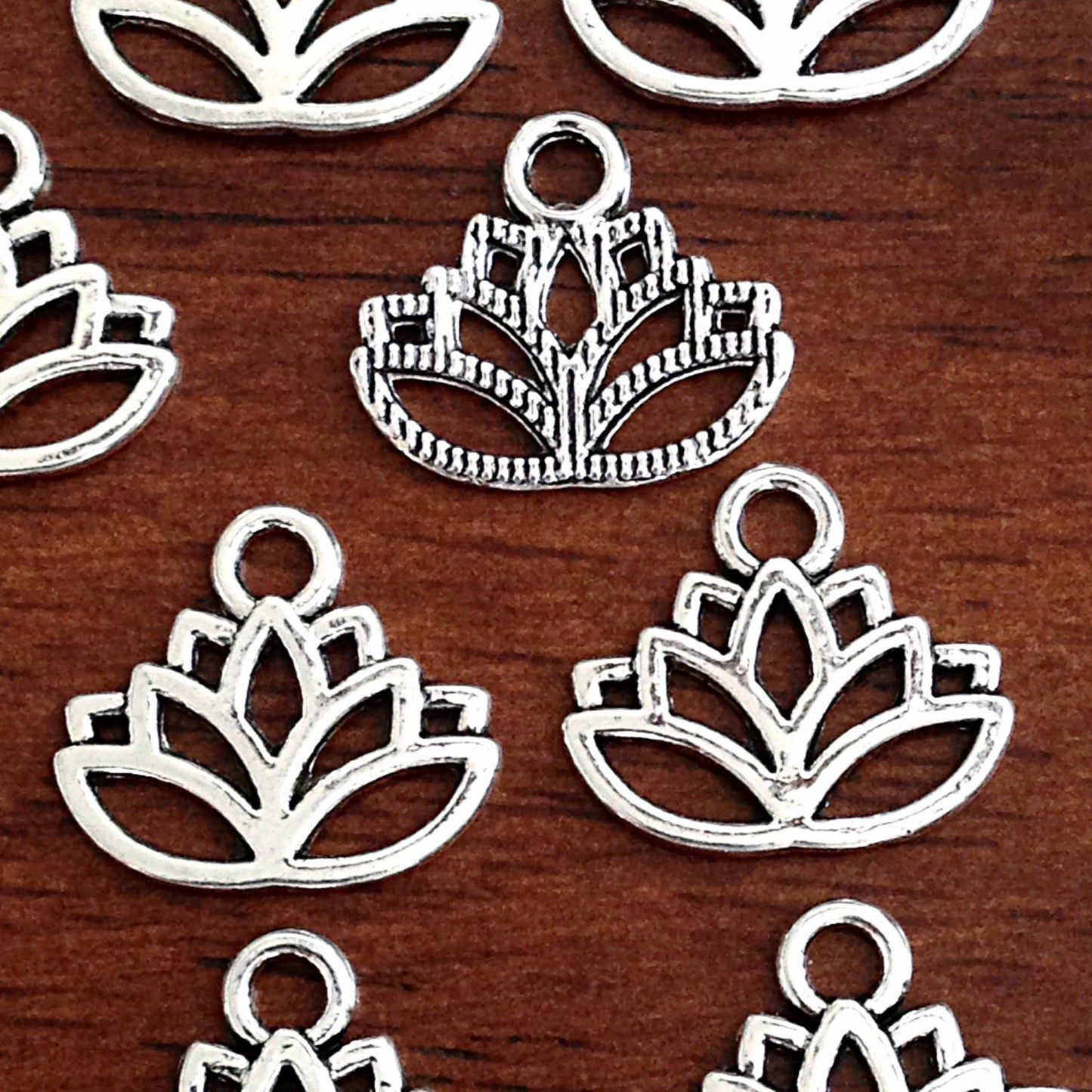 40pcs, Lotus Charms, Lotus Flower Charm, Lotus Pendants, Flower Charms, Lotus Flower Pendants, Yoga Charms, Zen Charms, Lotus, Findings