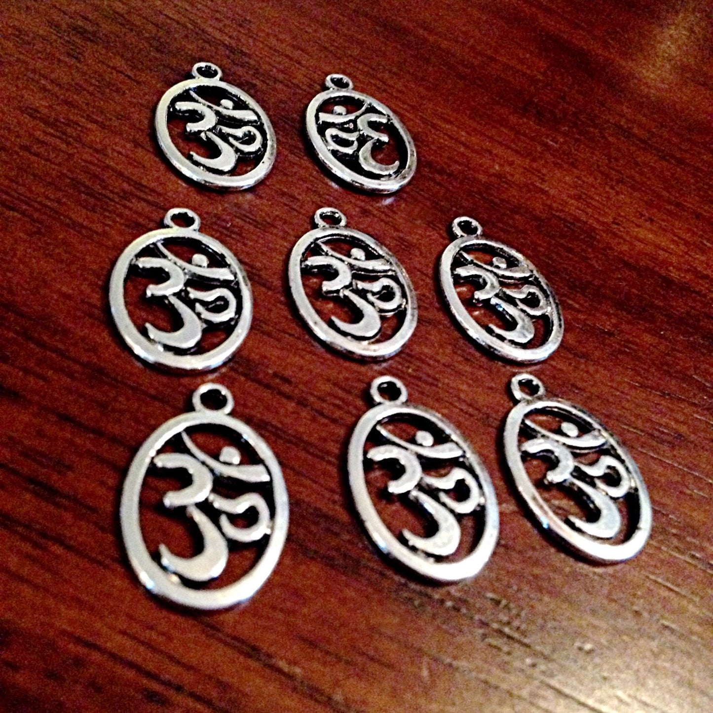 Bulk 25 OM Charms, Antique Silver Charms, Silver OM Charms, Yoga, Namaste Charms, Zen Charms, Buddha, Jewelry and Craft Supplies, Findings