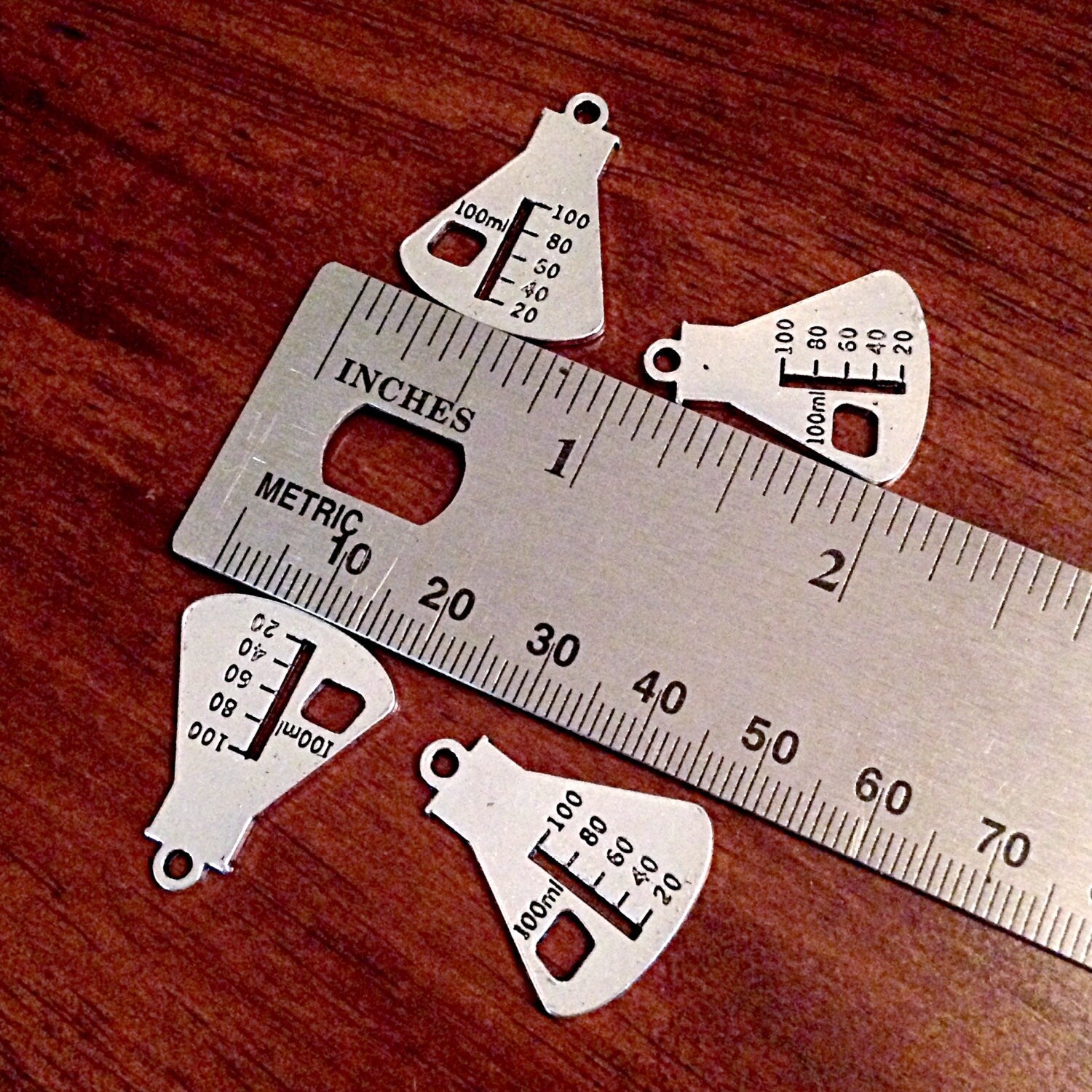 Bulk 15 Beaker Pendants, Antique Silver Charms, Beaker Charms, Chemistry Charms, Science Charms, Finding, Charm, Craft and Jewelry Supplies