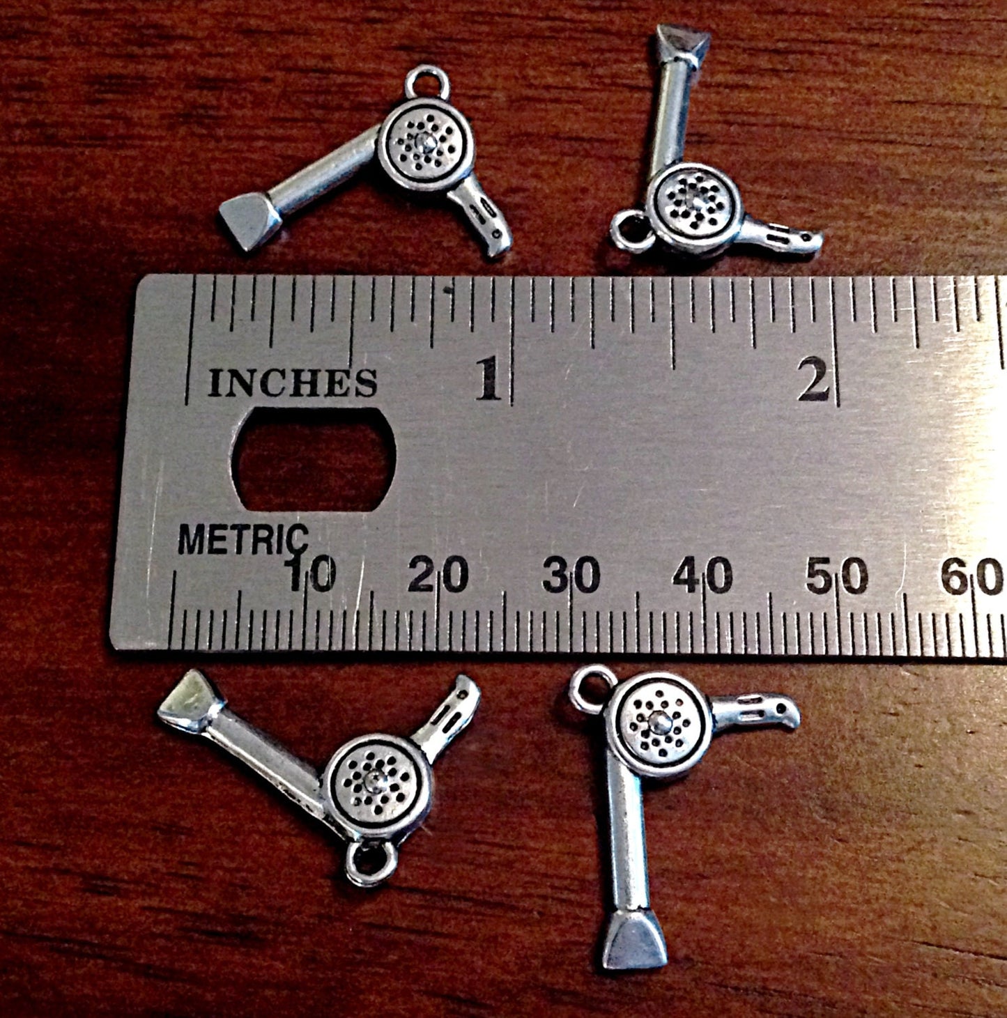 Bulk 20 Hair Dryer Charms, Antique Silver Charms, Hair Dryer, Blow Dryer Charms, Hair Dresser Charms, Findings, Jewelry and Craft Supplies