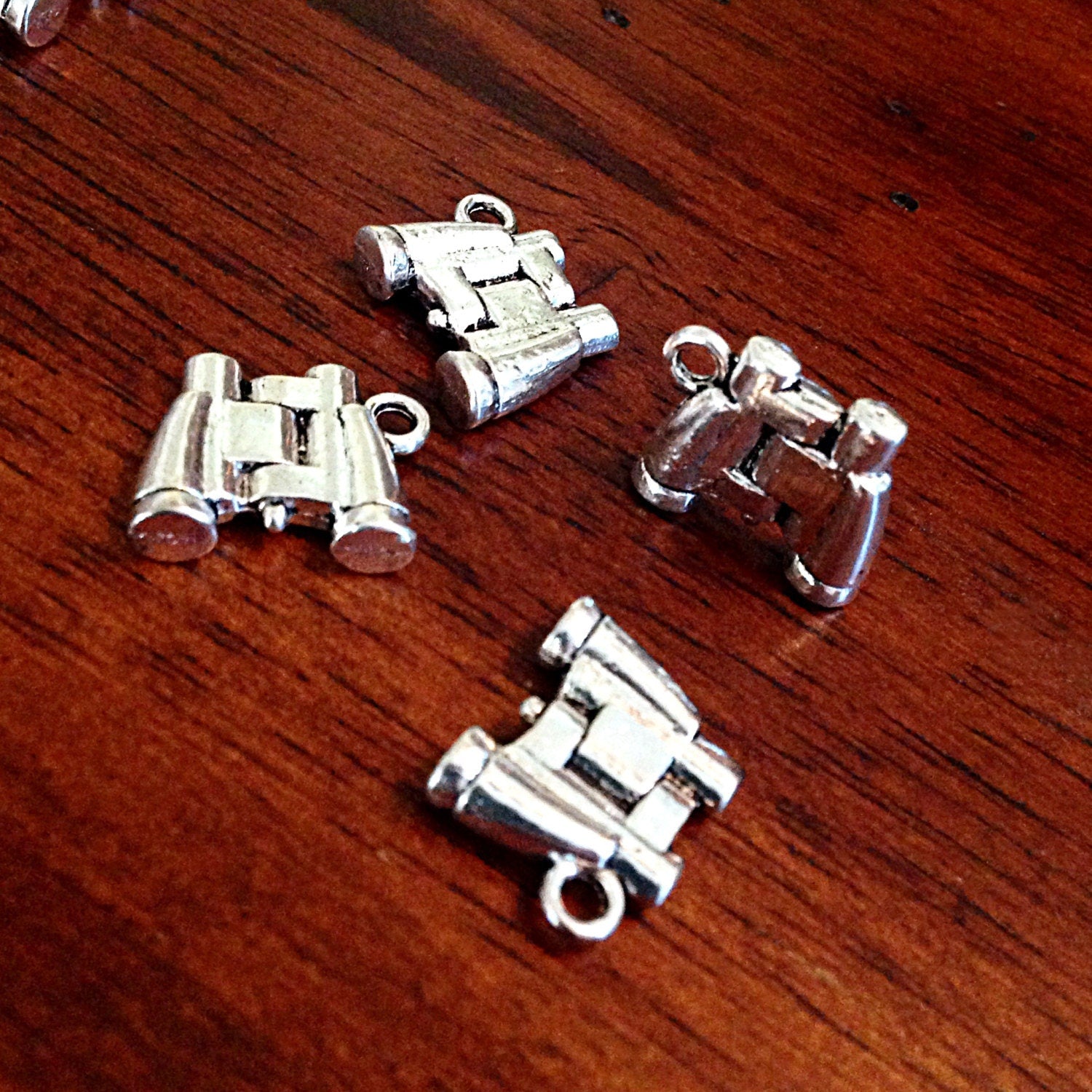 10 Binocular Charms, Antique Silver Charms, Bicnoculars Charms, 3D Binoculars Charms, Looking Galss,Jewelry and Craft Supplies,Findings