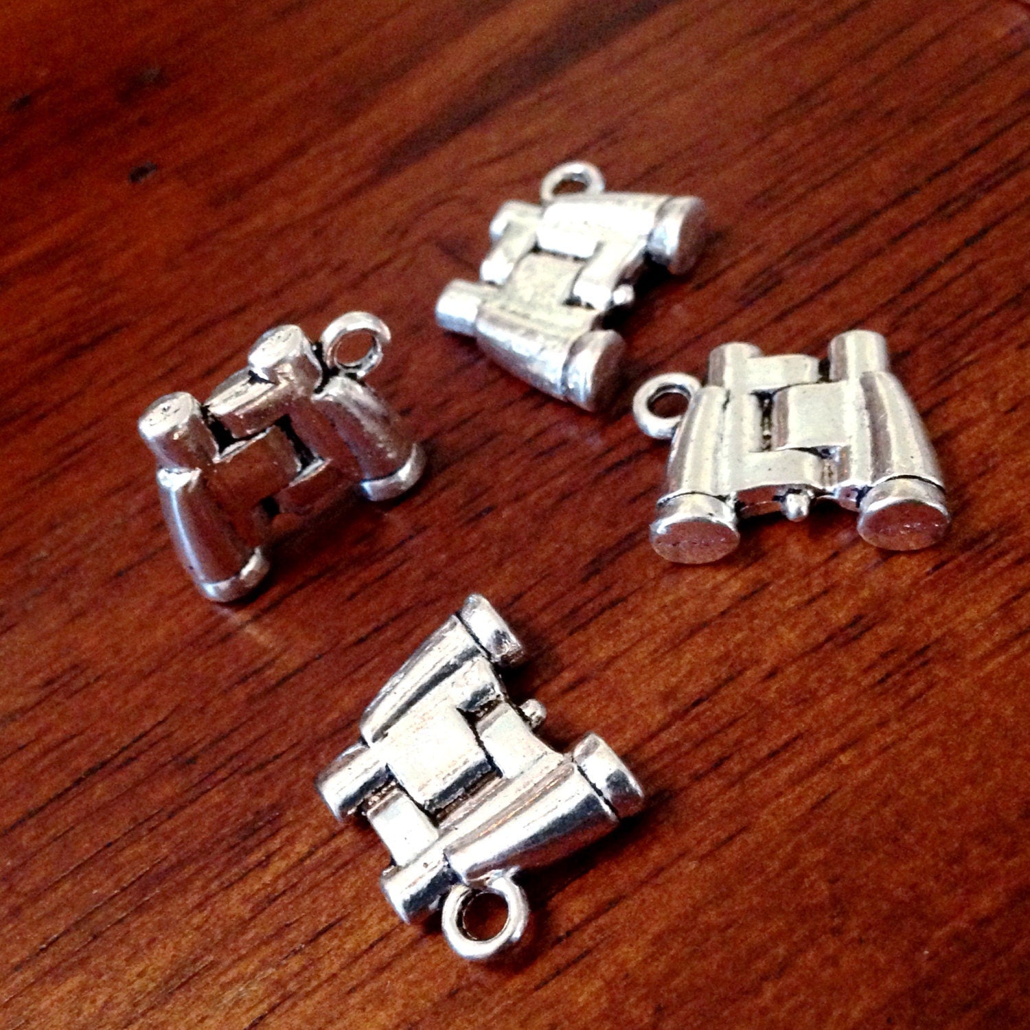 Bulk 20 Binocular Charms, Antique Silver Charms, Bicnoculars Charms, 3D Binoculars Charms, Looking Galss,Jewelry and Craft Supplies,Findings