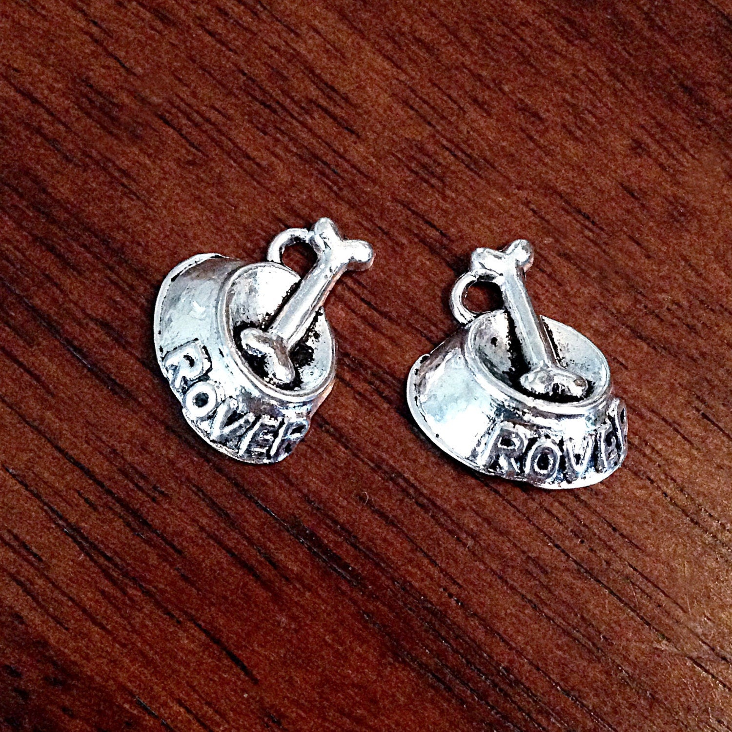 BULK 20 Dog Bowl Charms, Antique Silver Charms, Dog Bone Charms, Doggy Bowl, Pet Charms, Dog Bowl, Jewelry and Craft Supplies, Findings