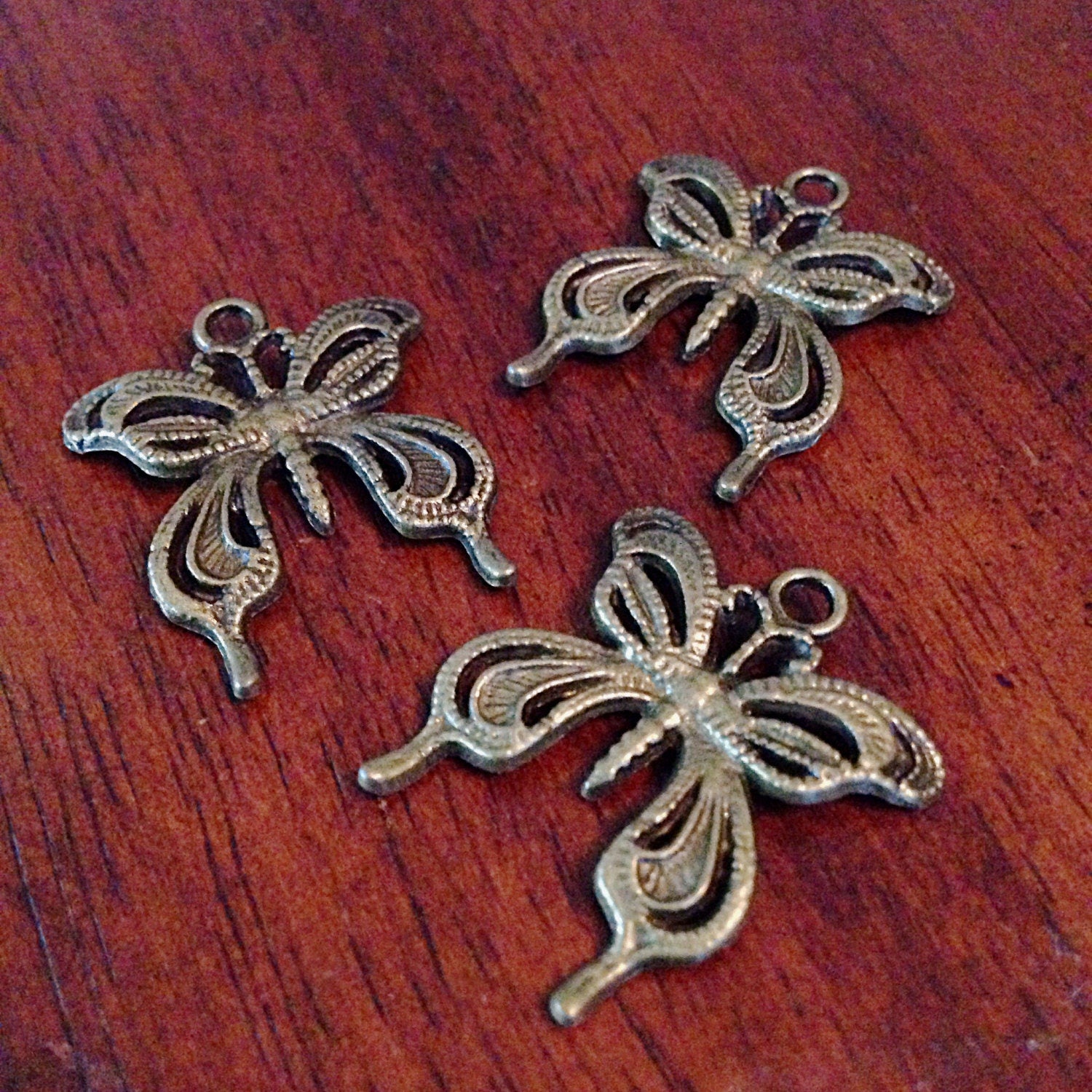 Bulk 20 Bronze Butterfly Charms, Antique Bronze Charms, Filigree Butterfly Charms, Butterfly Pendants, Craft and Jewelry Supplies, Findings