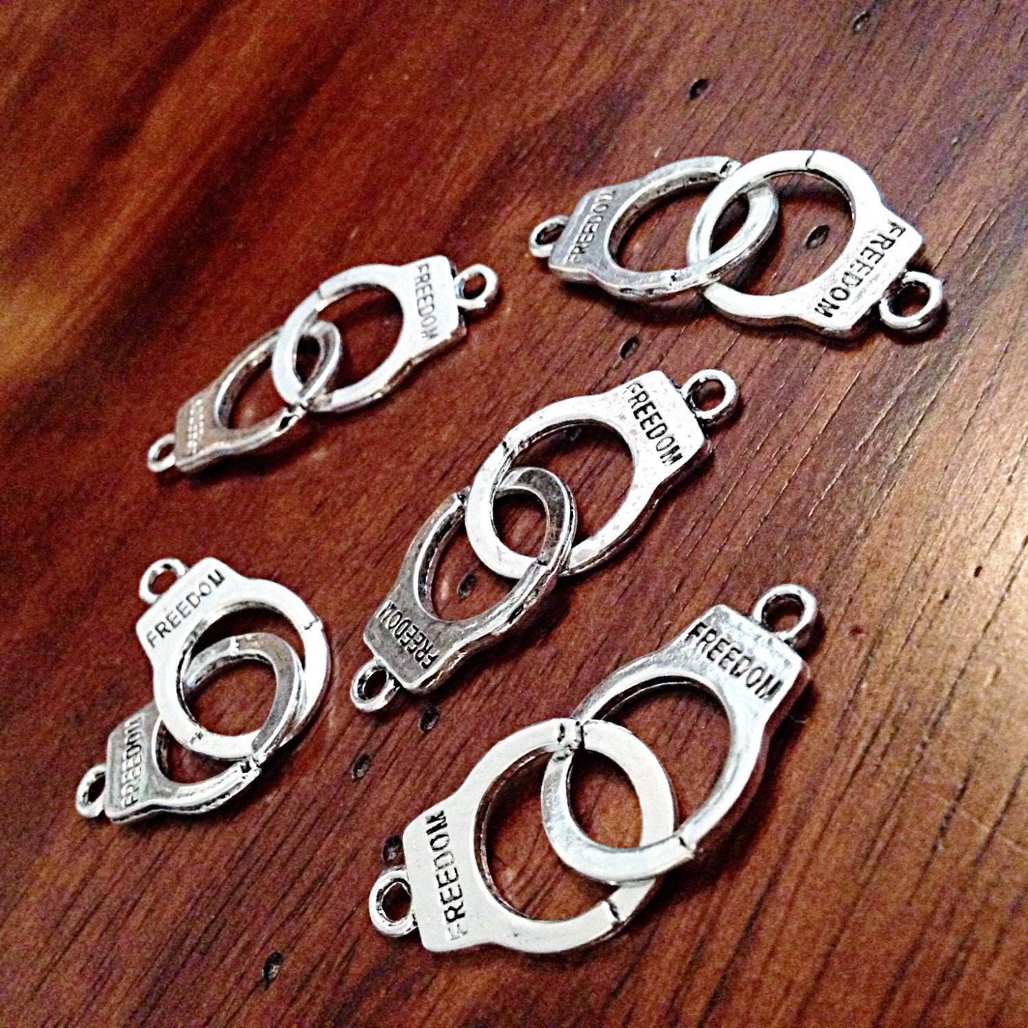 15 Handcuff Charms, Handcuffs, Antique Silver Charms, Double Sided Handcuffs, Handcuffs Pendants, Jewelry and Craft Supplies, Findings