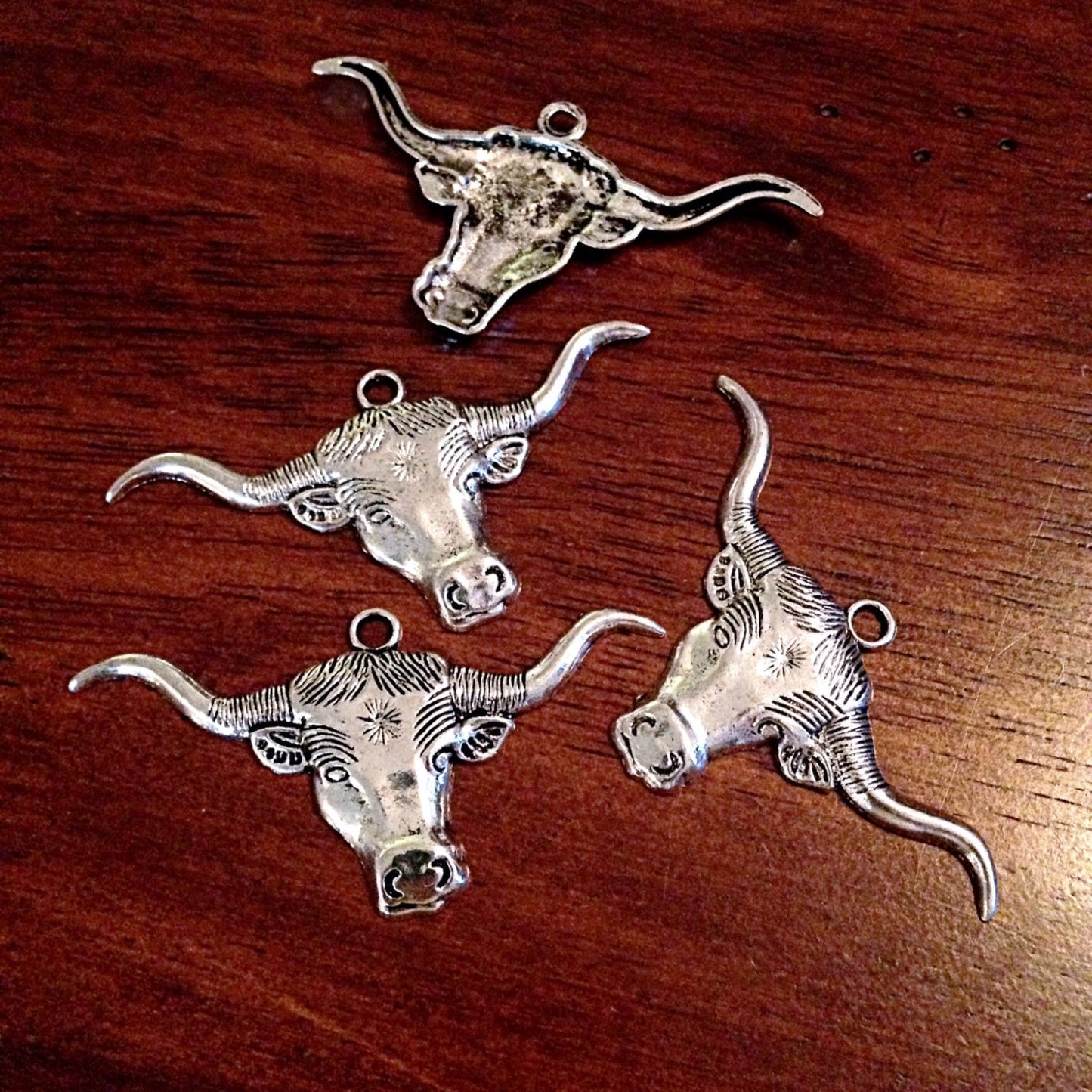 4 Longhorn Charms, Antique Silver Charms, Longhorn Pendants, Cow Charms, Bull Charms, Western Charms, Craft and Jewelry Supplies, Findings